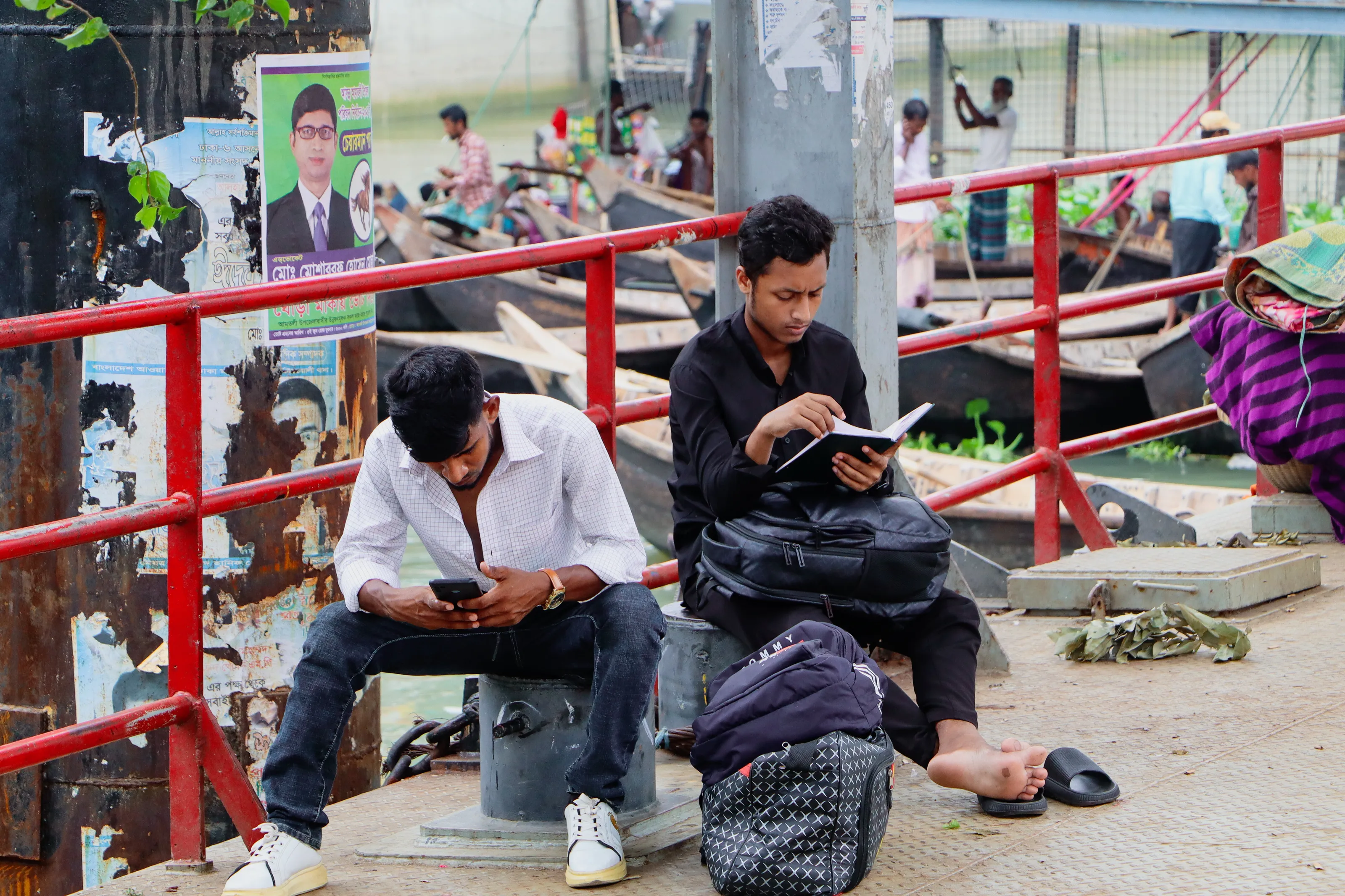 "Lost in Worlds: One in a Book, One in a Screen"