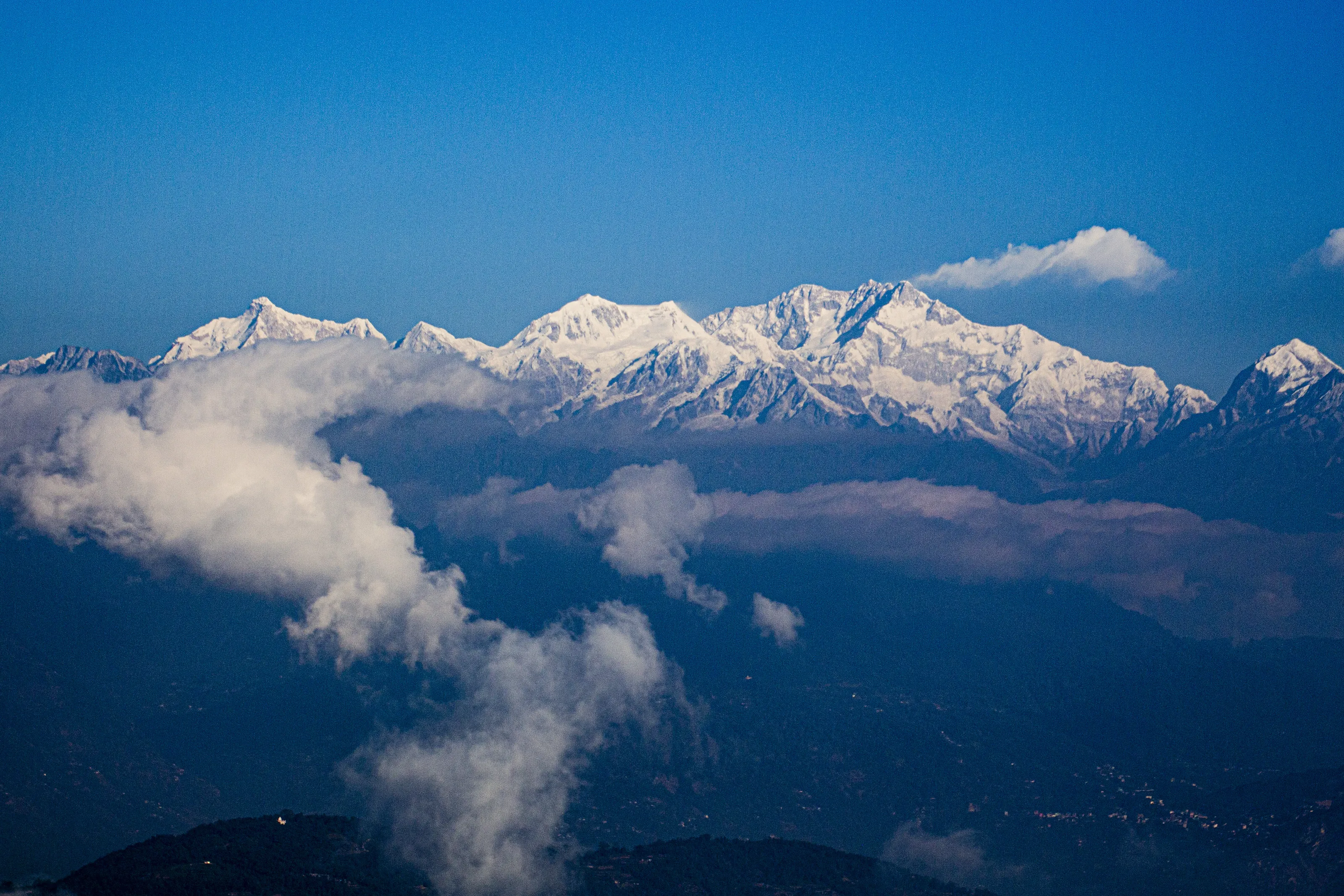 Where Heaven Kisses Earth: Kanchanjunga, the Sleeping Buddha, Dreams in Eternal Grace