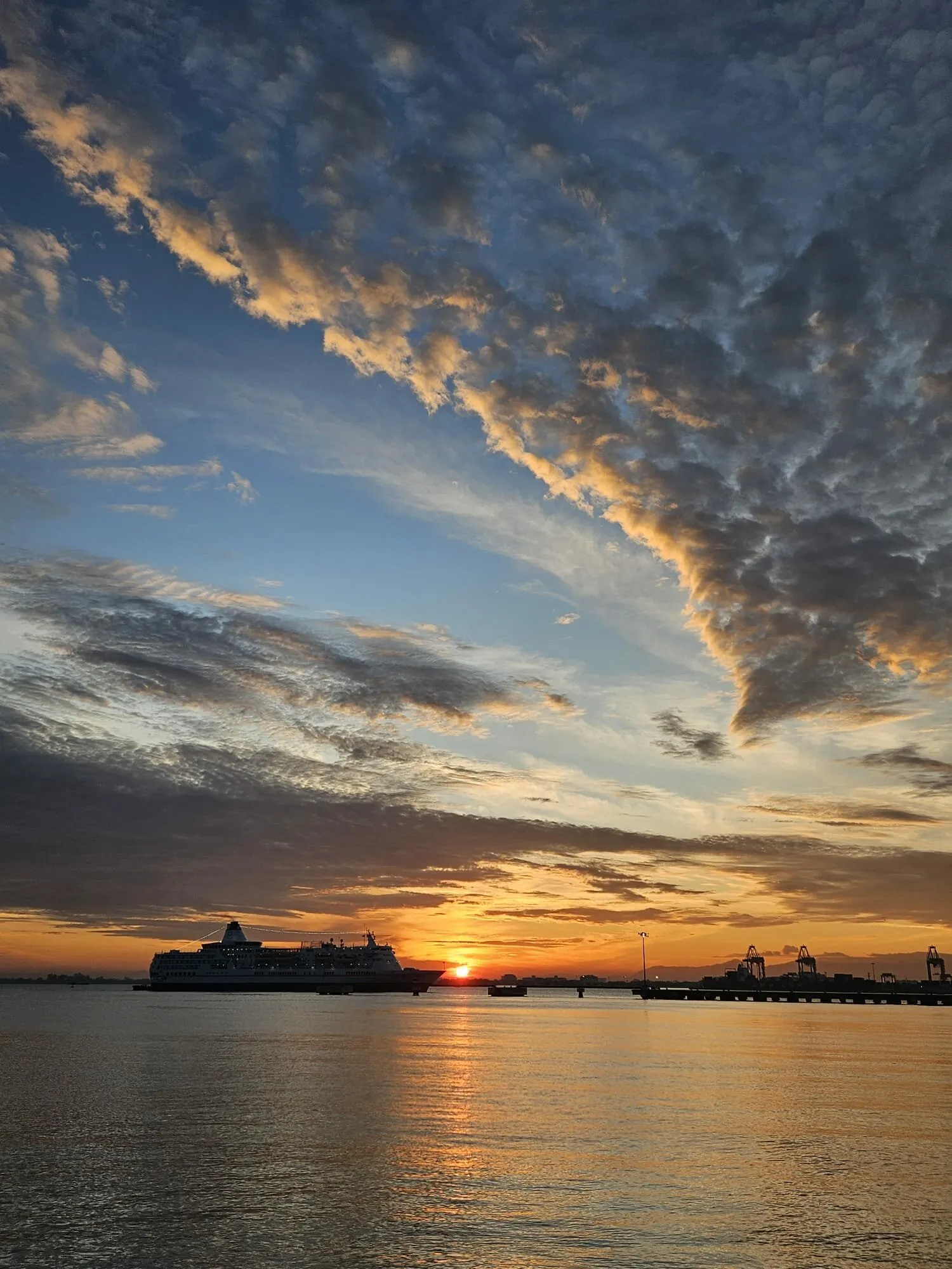 Sunrise @ Esplanade Drive