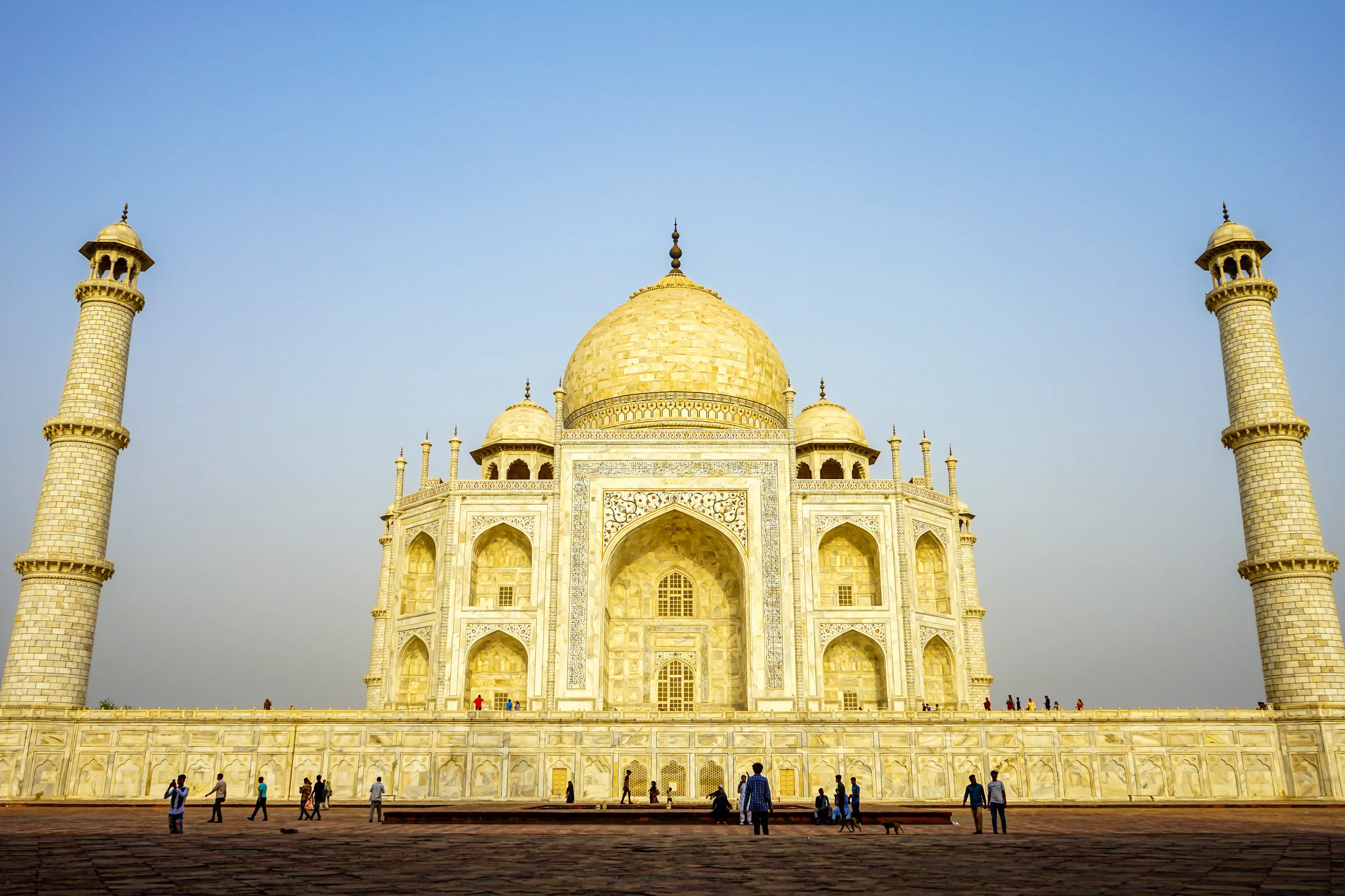 Taj Mahal Grand View