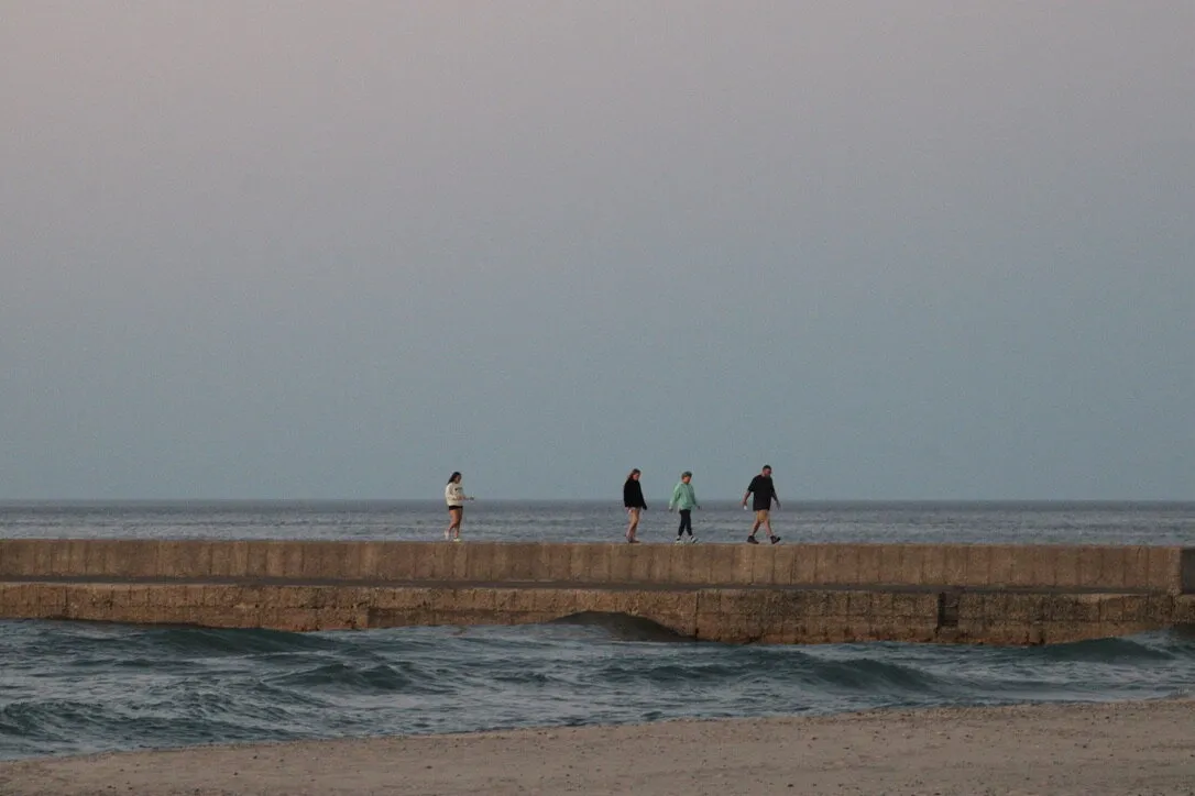 Crossing the Pier