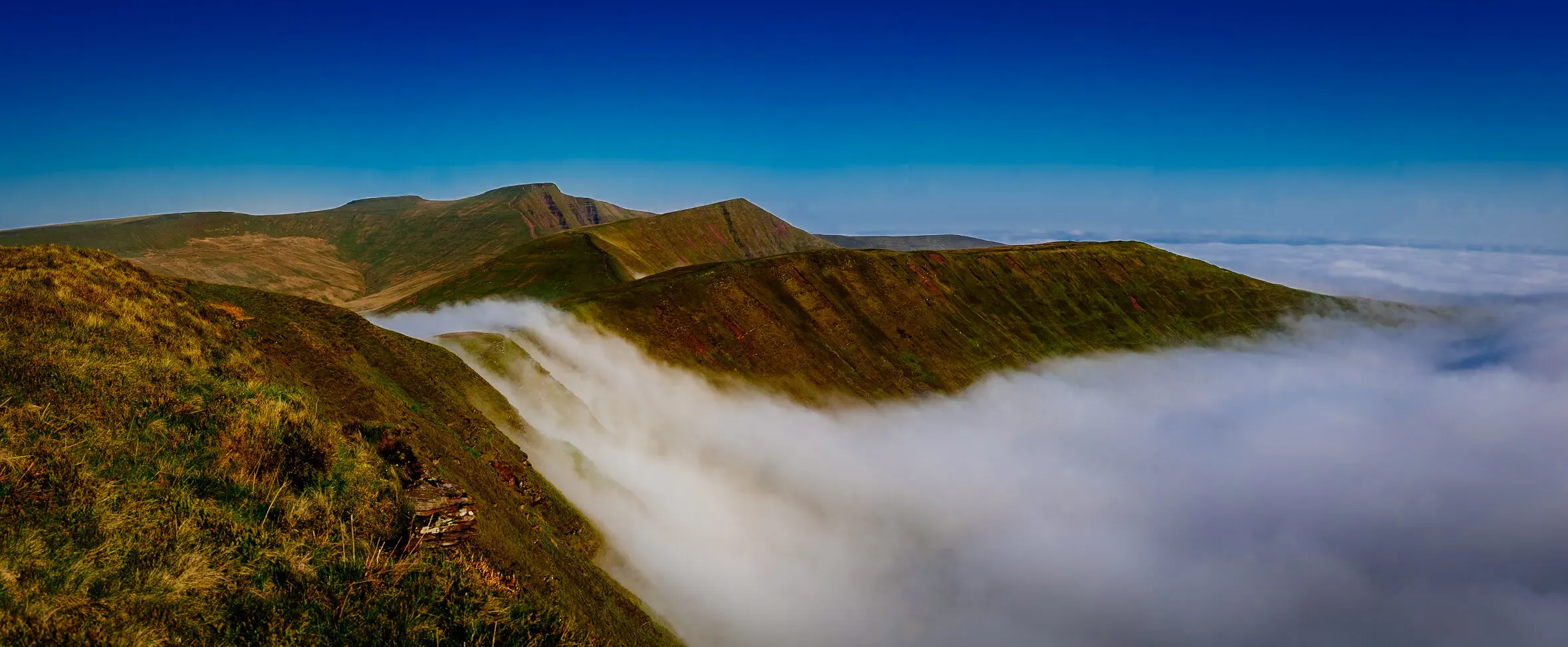 Pen y fan morning mist