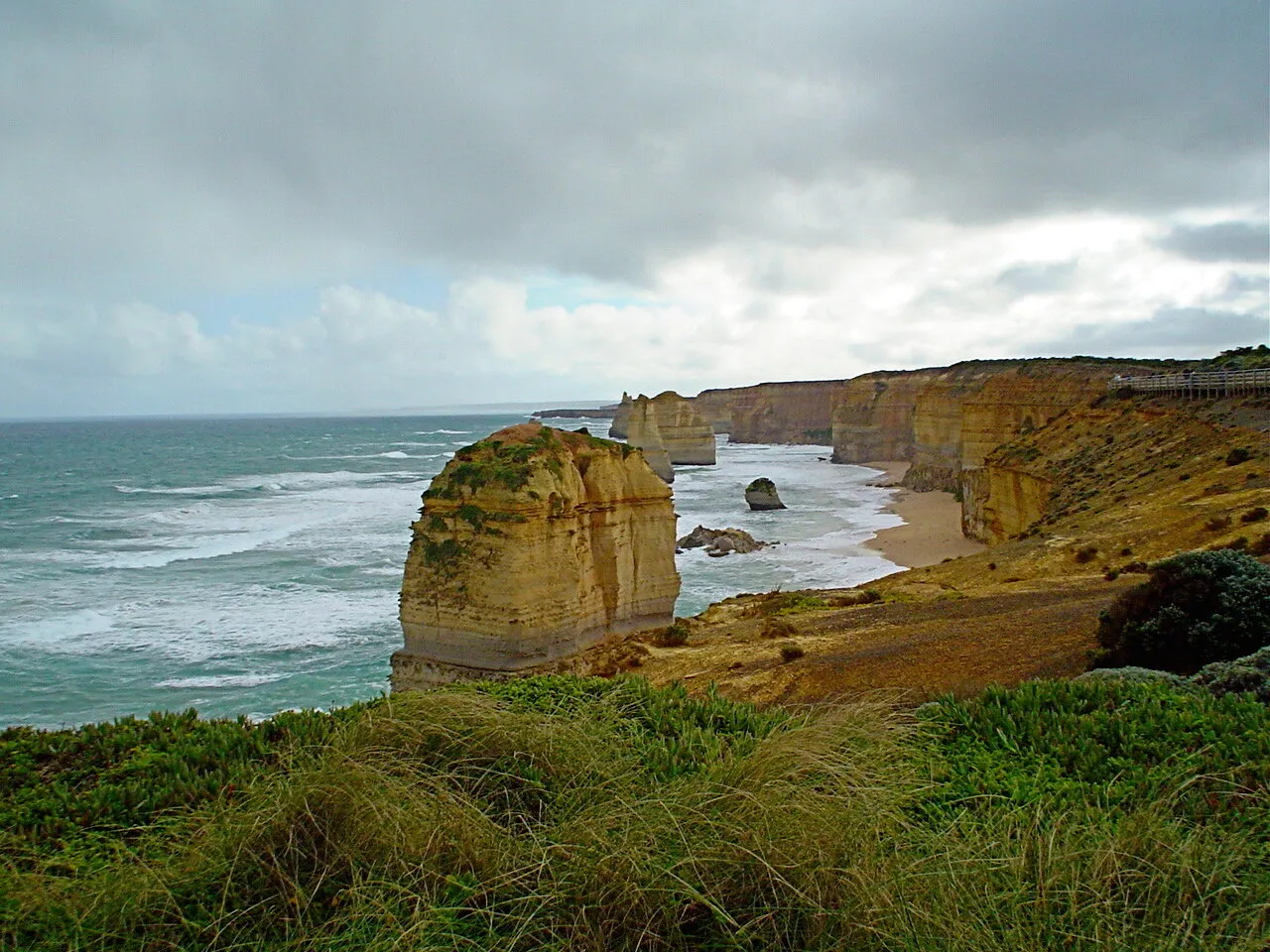 12 Apostles