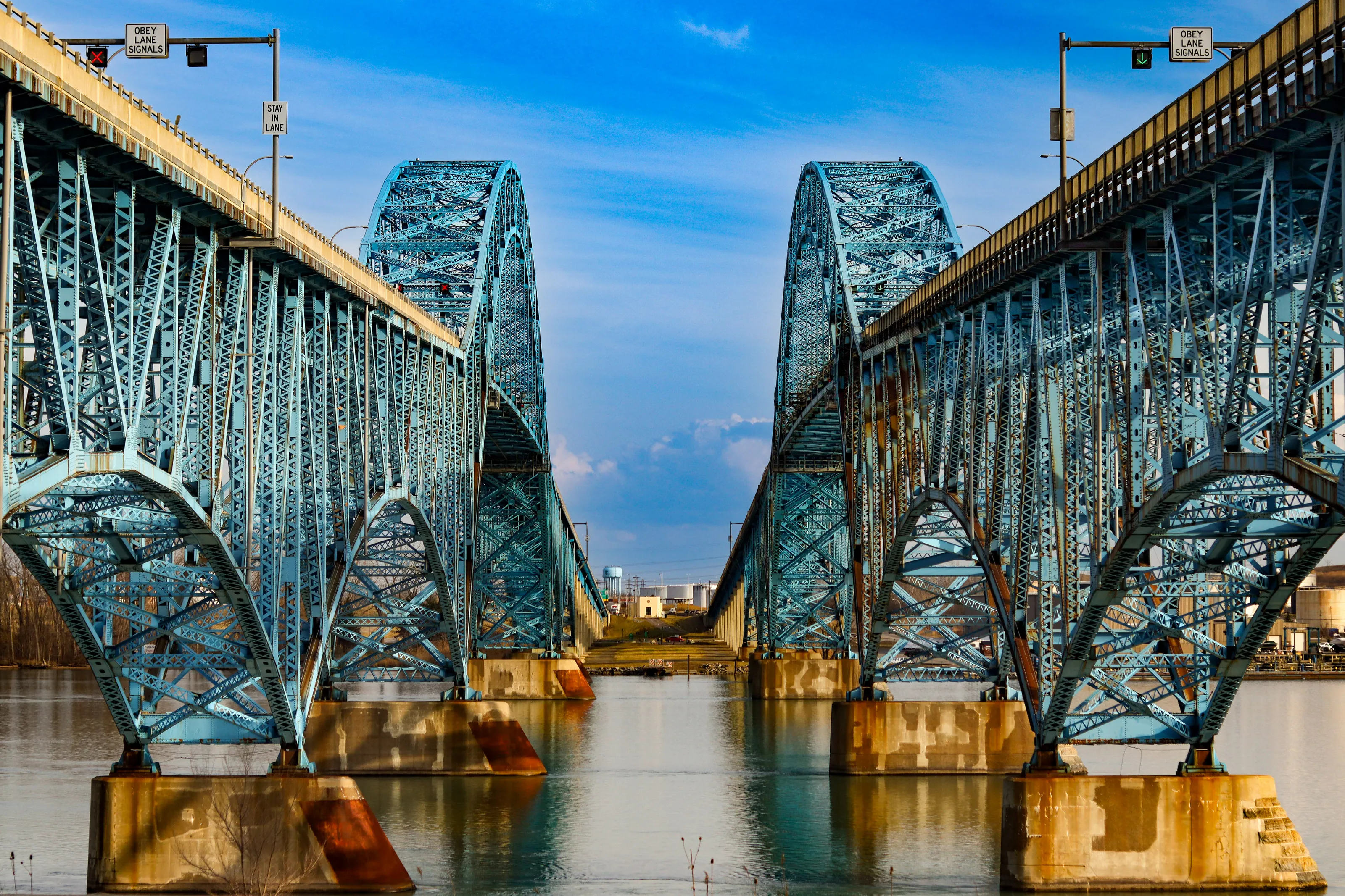 Grand Island bridges