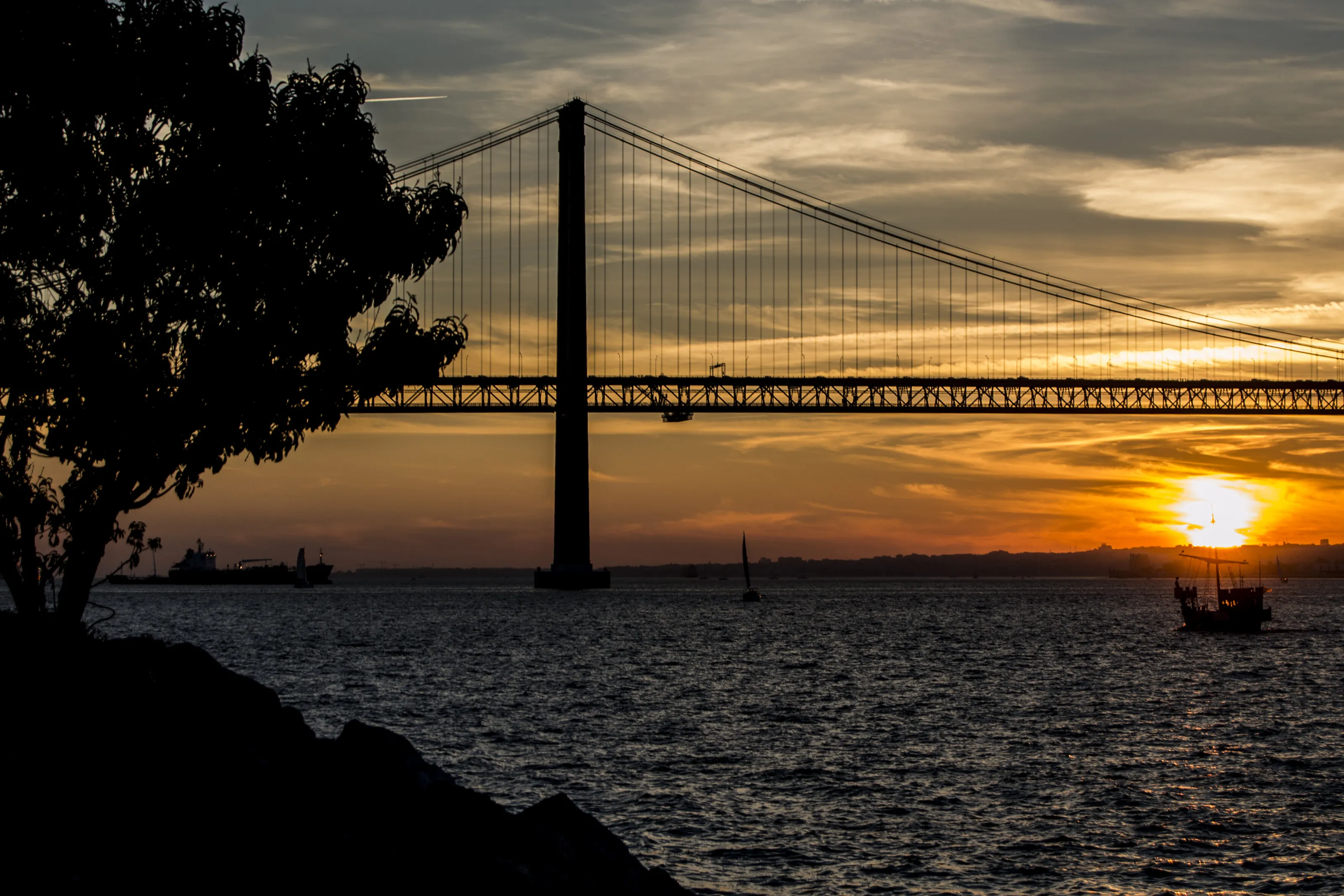 Ponte ao final do dia