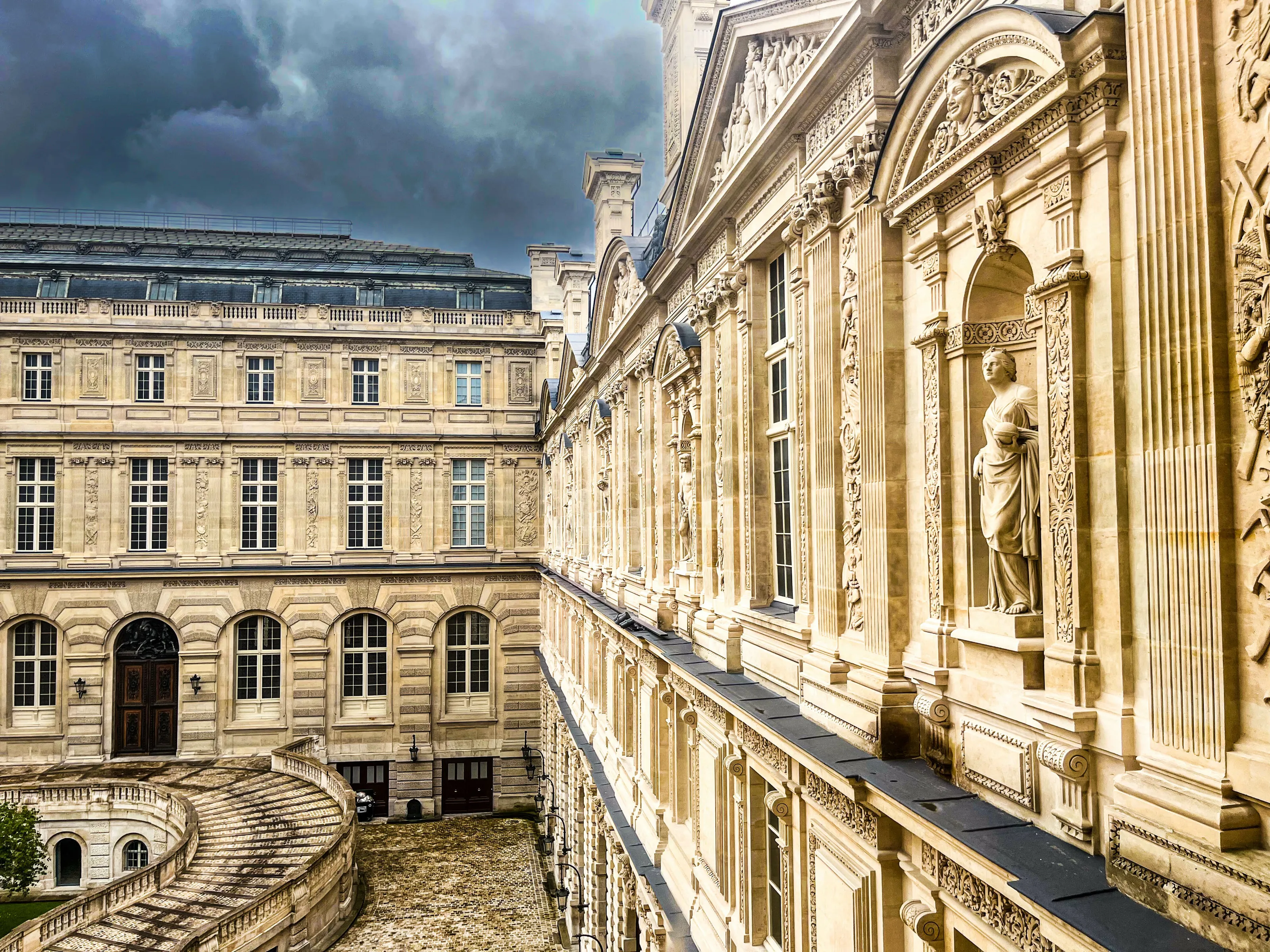 Le Louvre