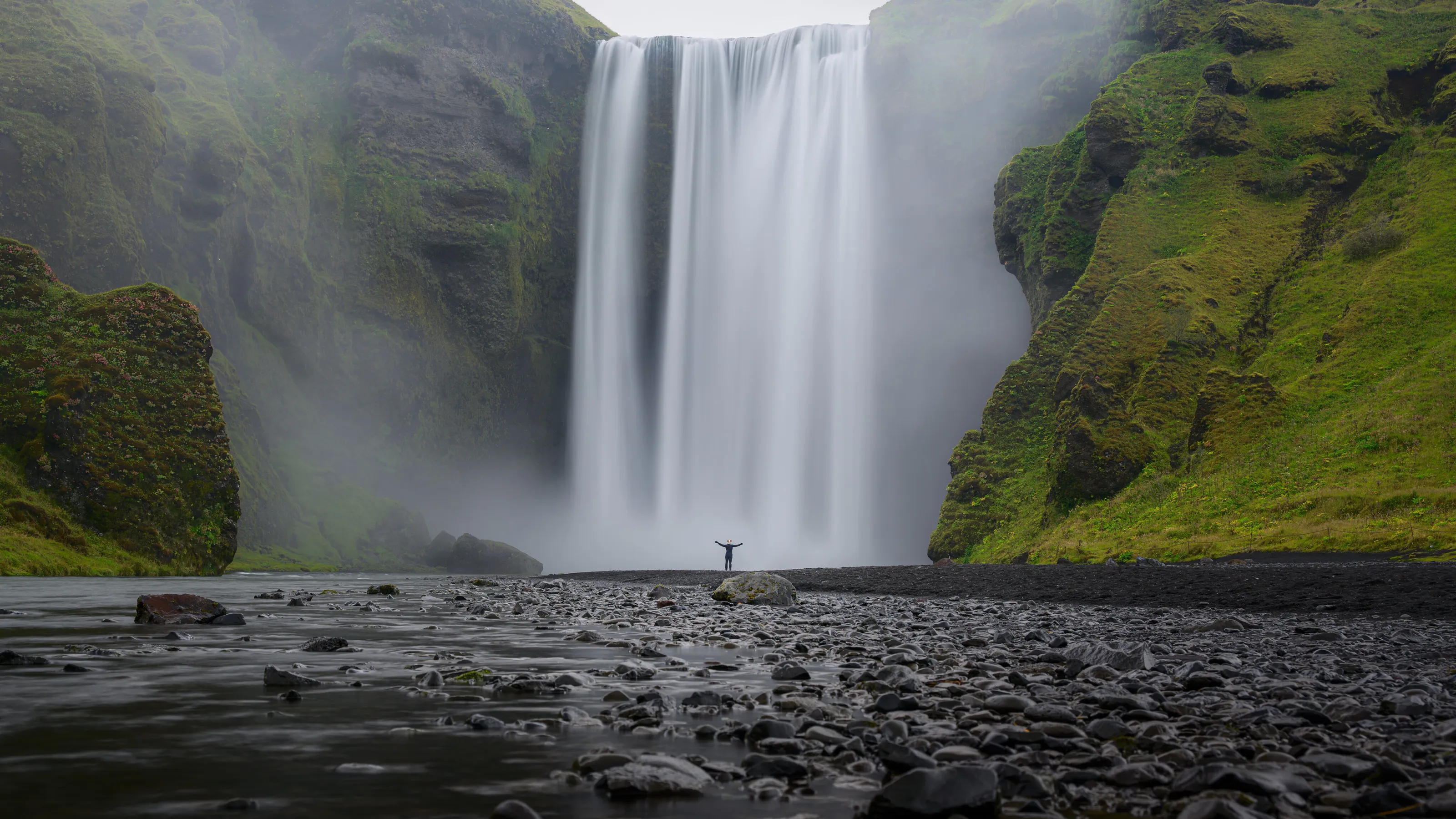 Skogafoss Embrace