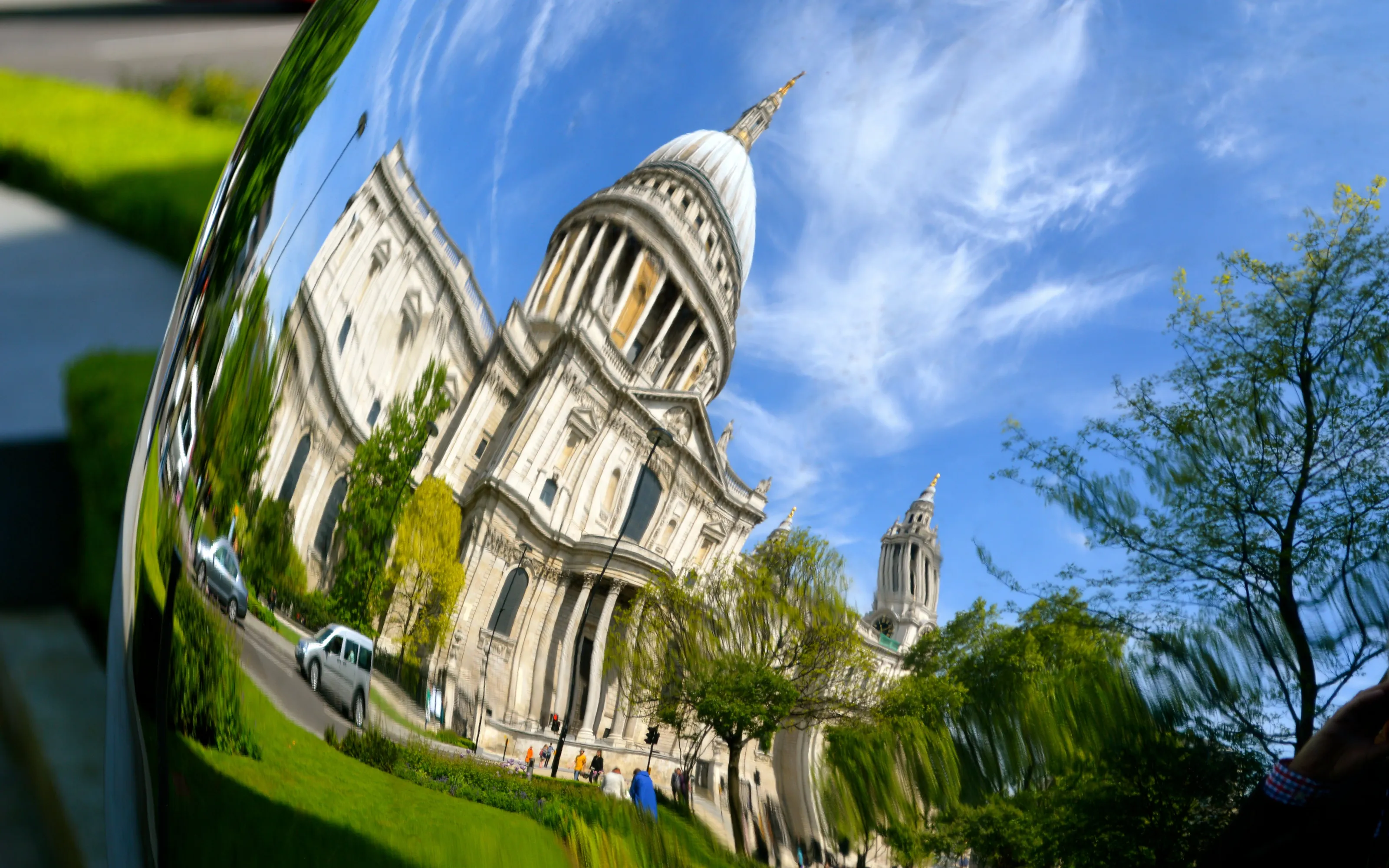 St Pauls Reflection