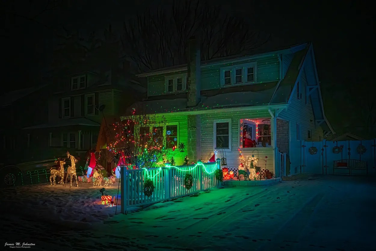 Neighborhood Lights