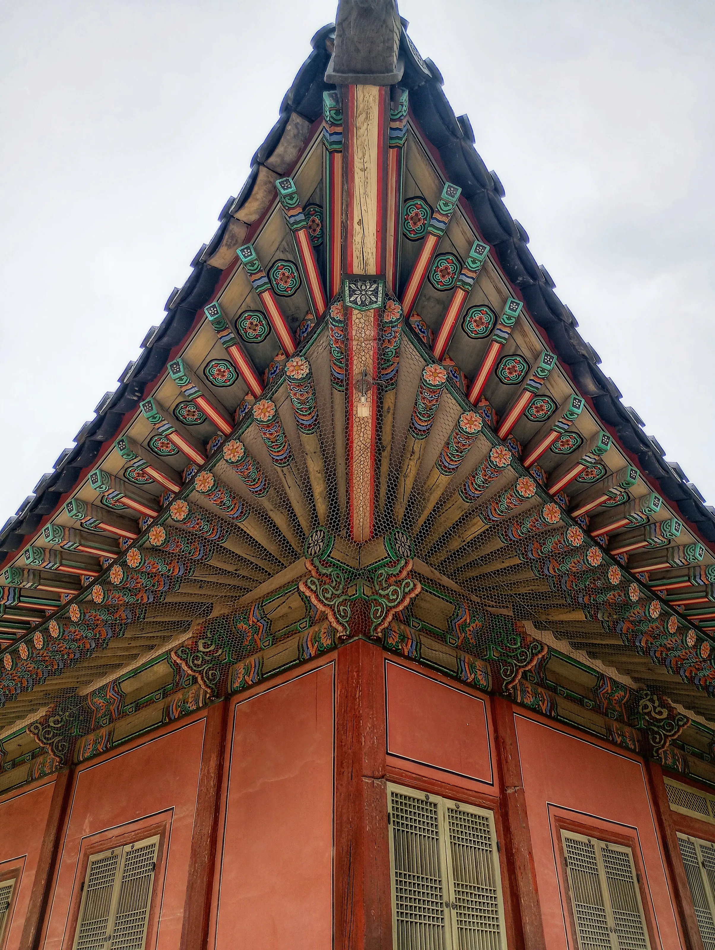 Korean roof