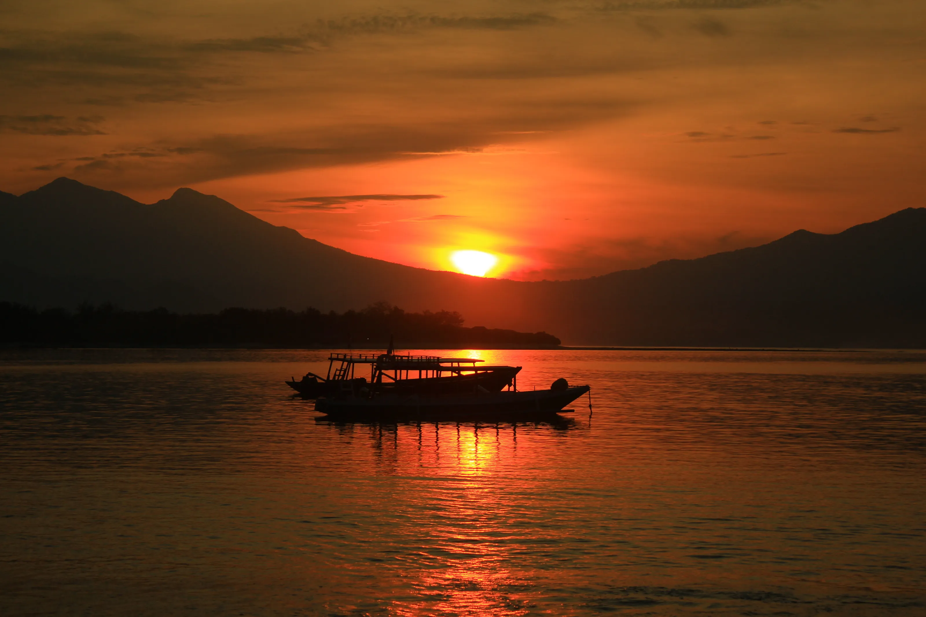 sunrise gilitrawangan