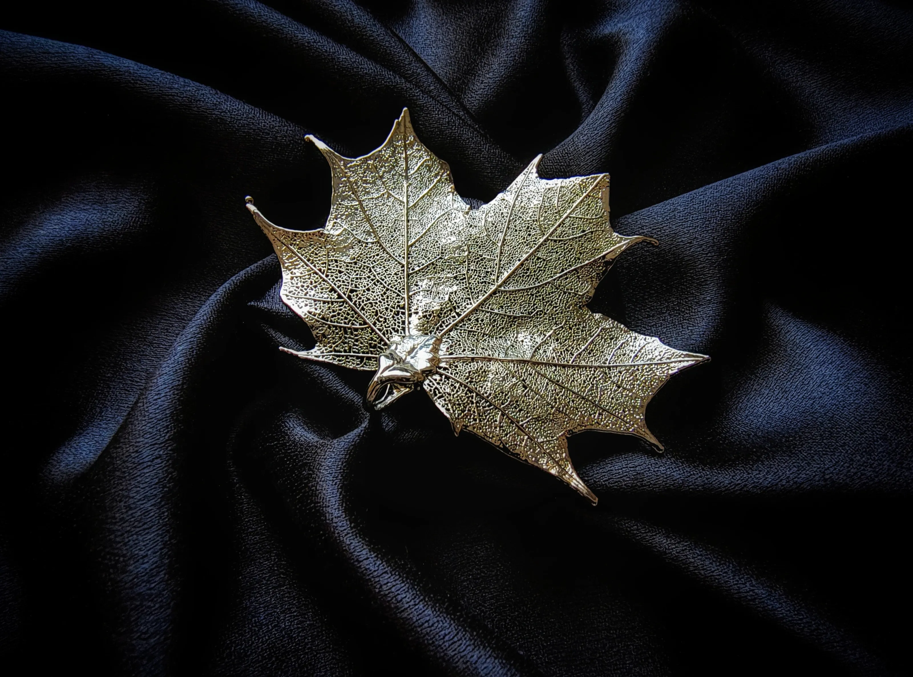 Silvery (in colour)
