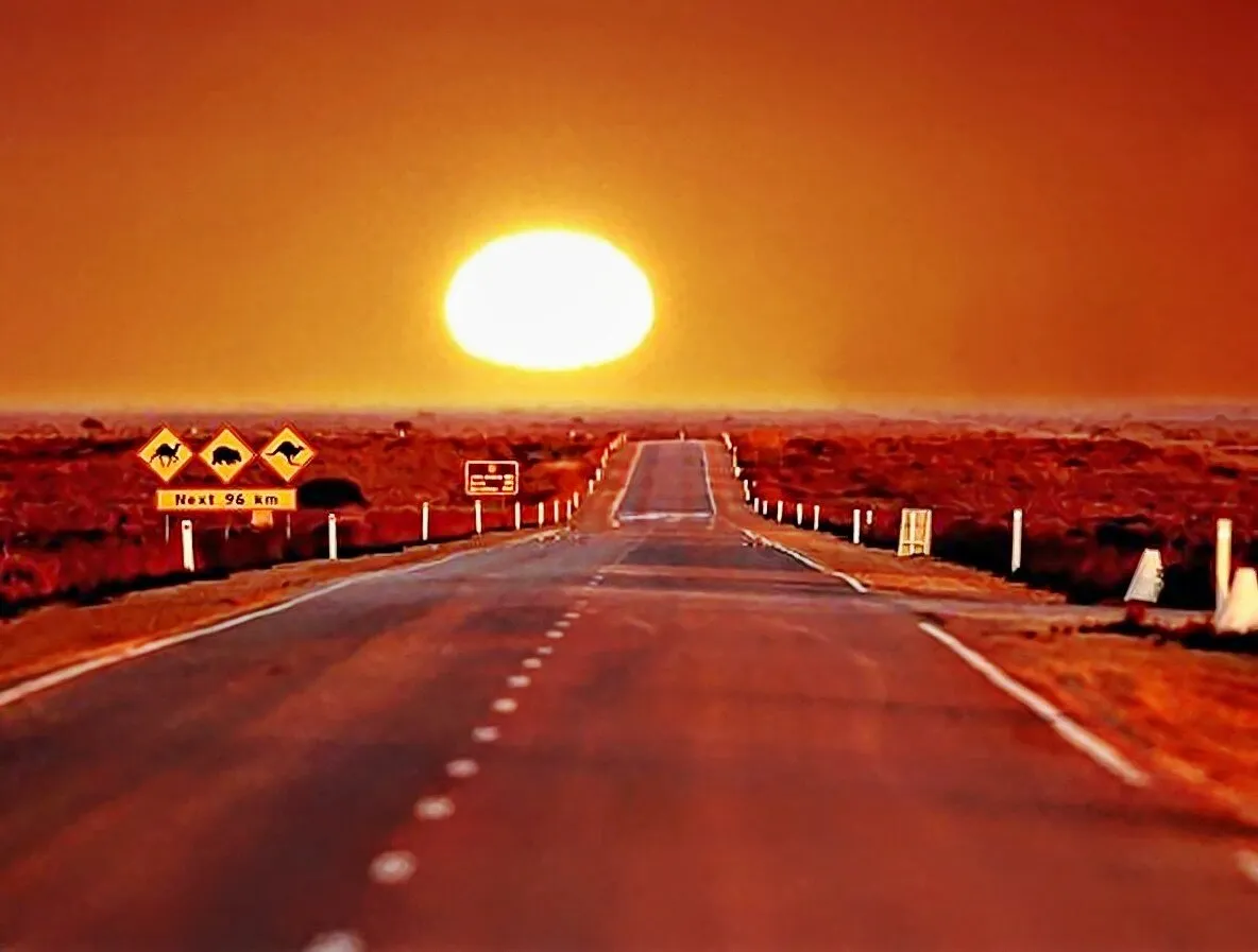 Sun up on the Nullabor