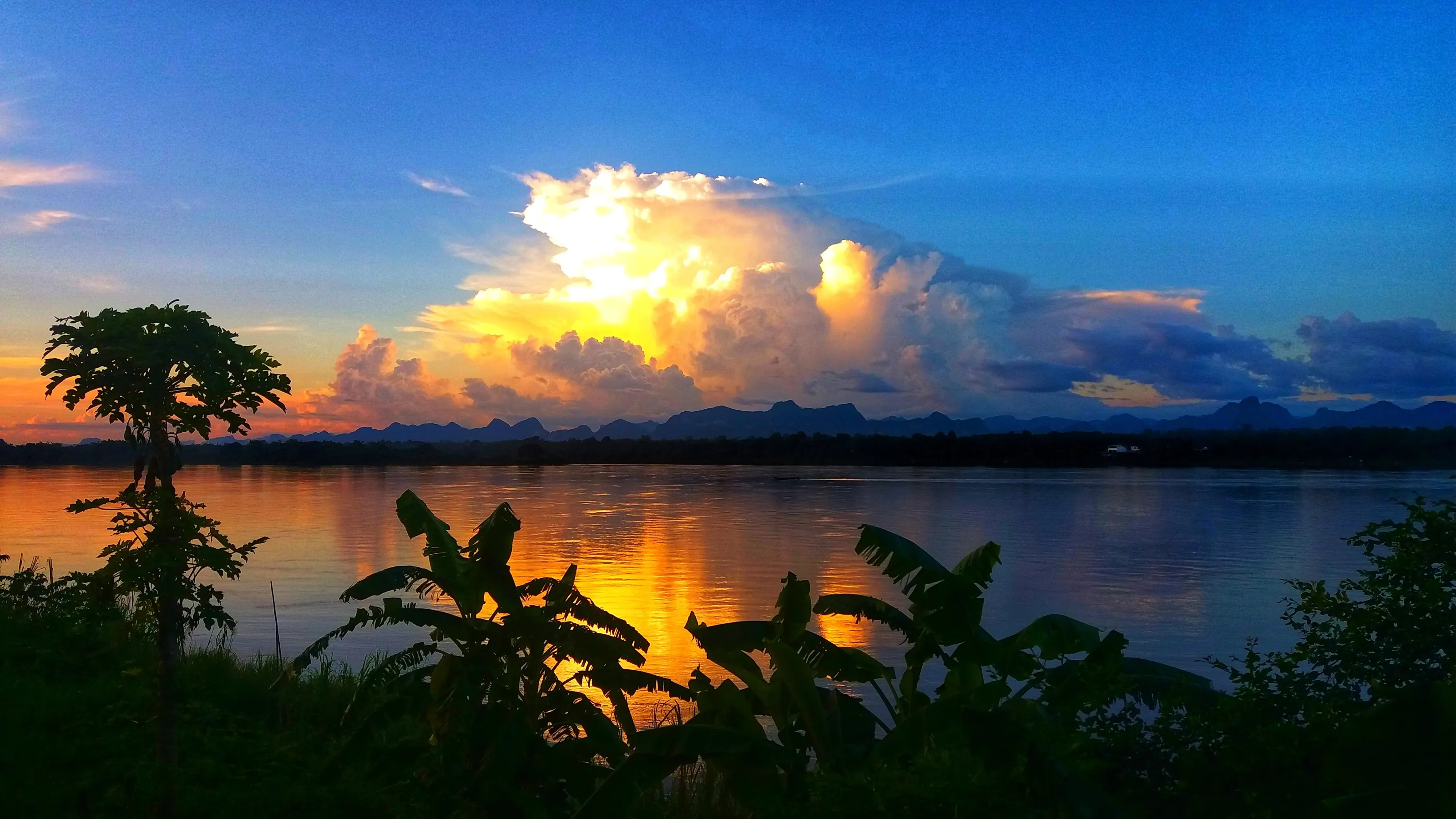 Clouds over the mountains.