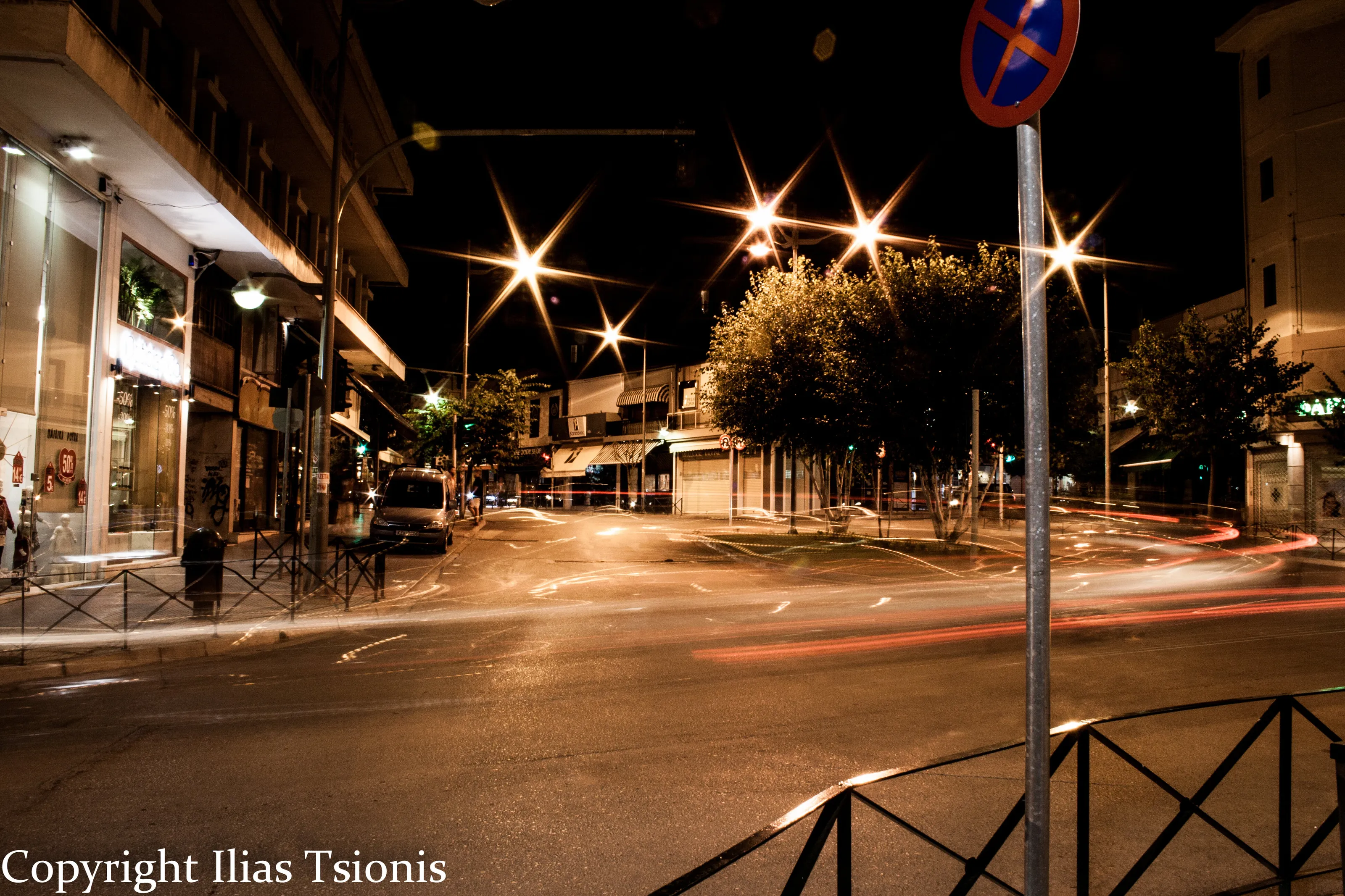 Night light trails