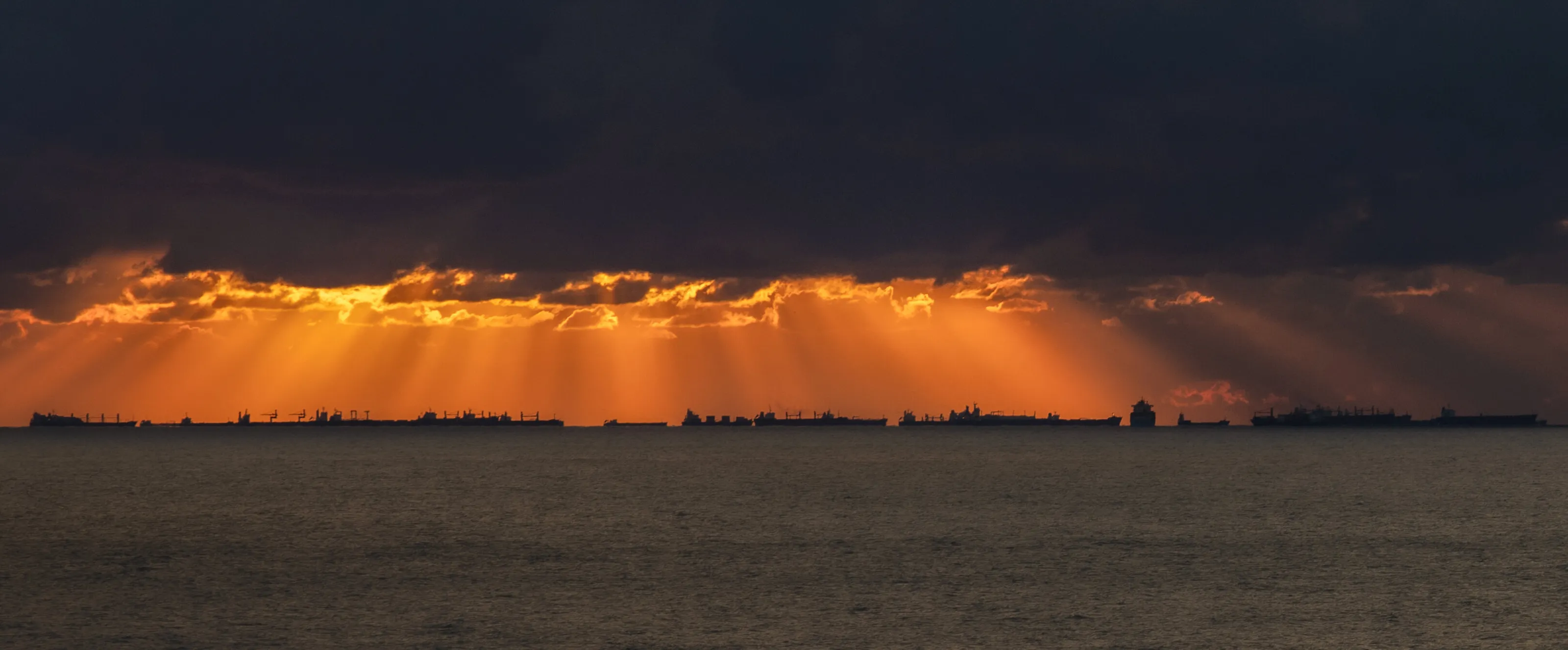 Ships on the horizon