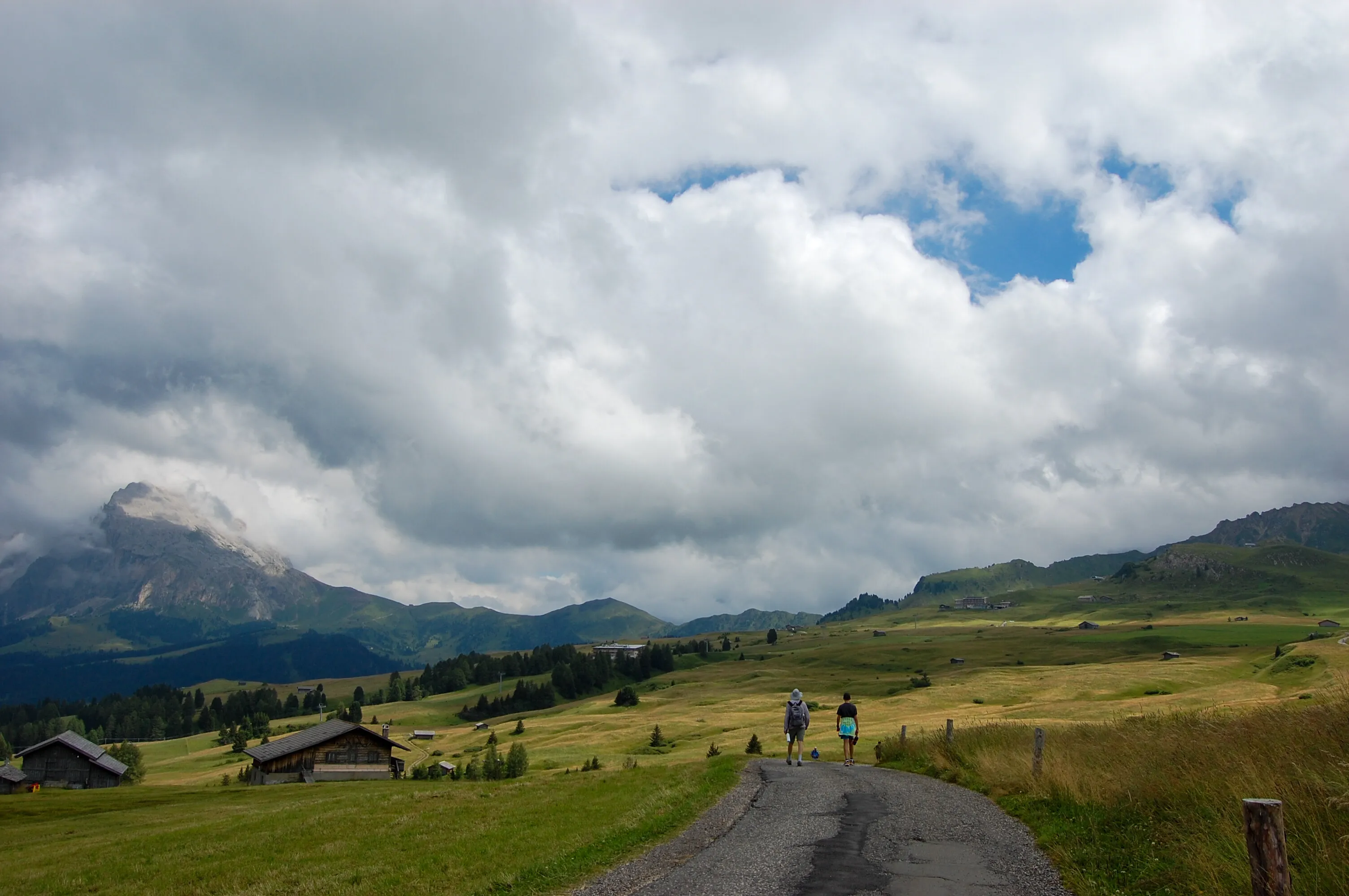 Wispy Clouds at Alpe di Siusi
