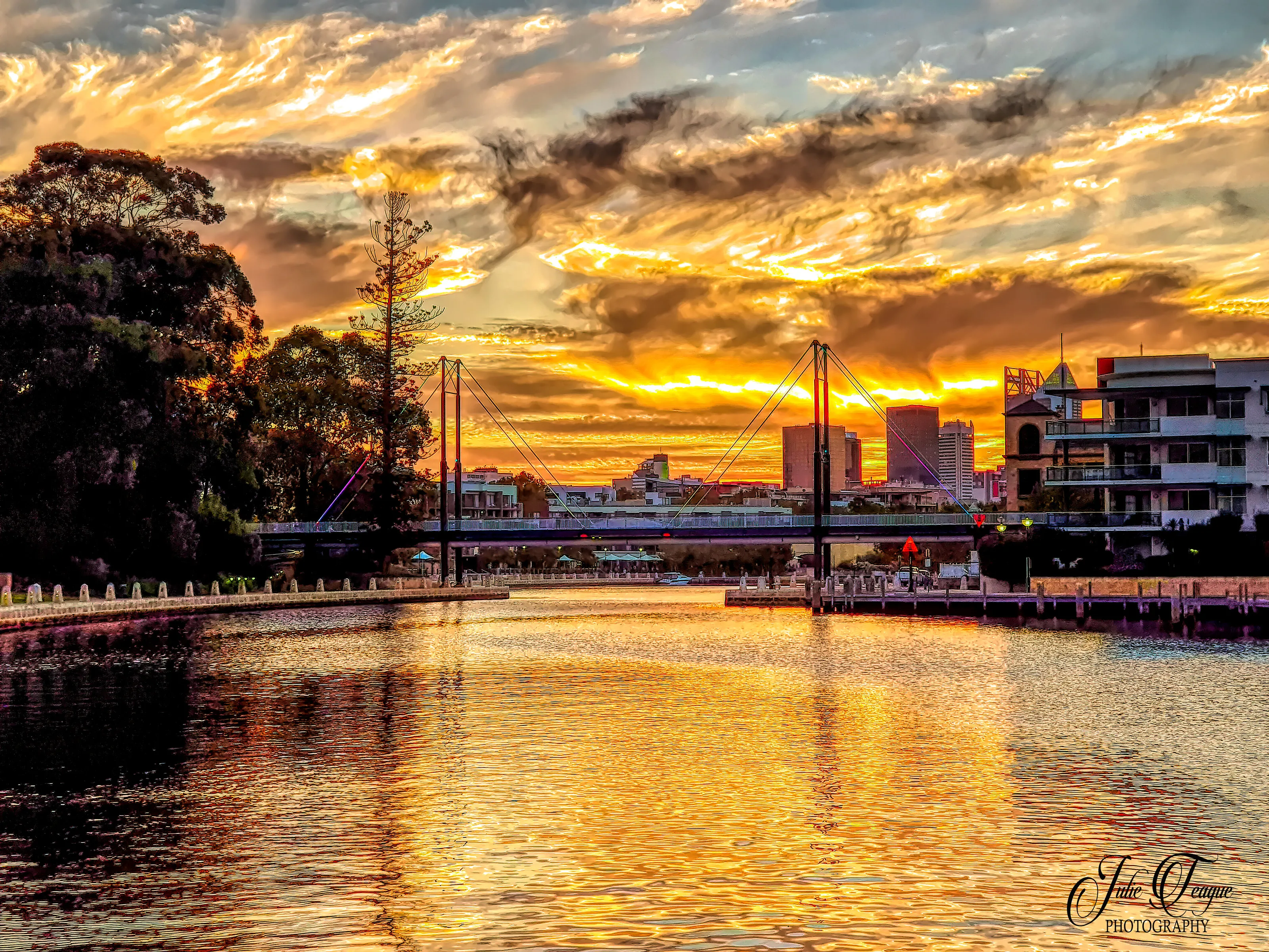 A cool sunset in Perth
