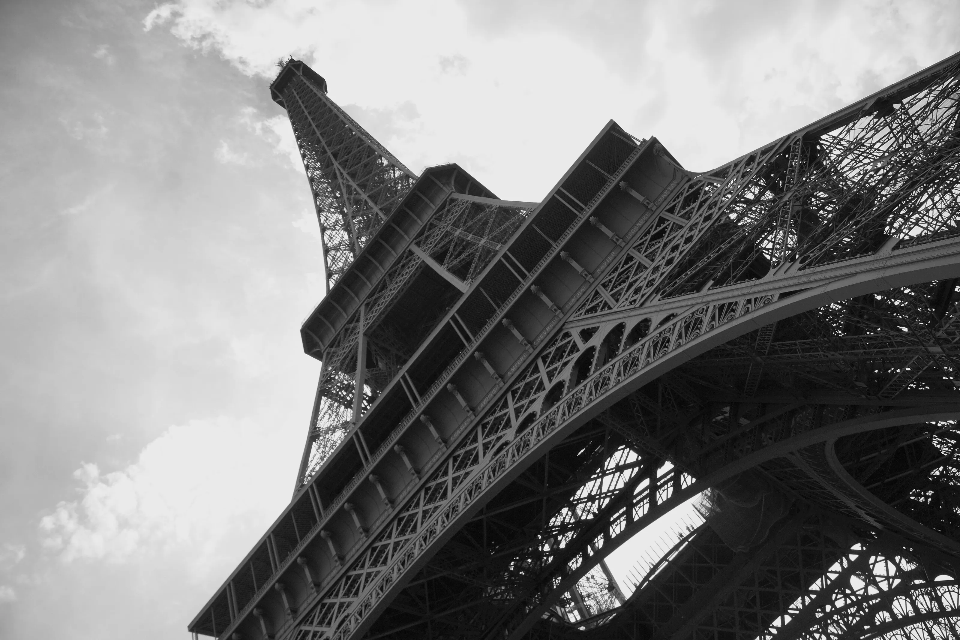 Paris a preto e branco