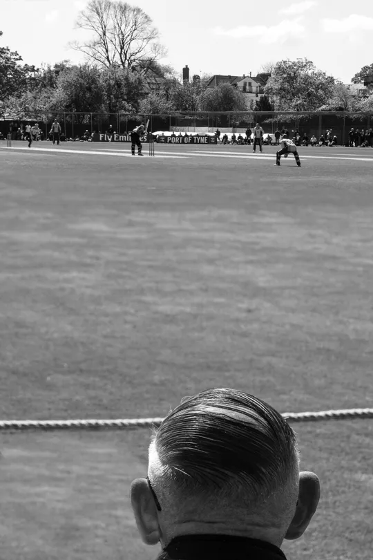 The cricket spectator
