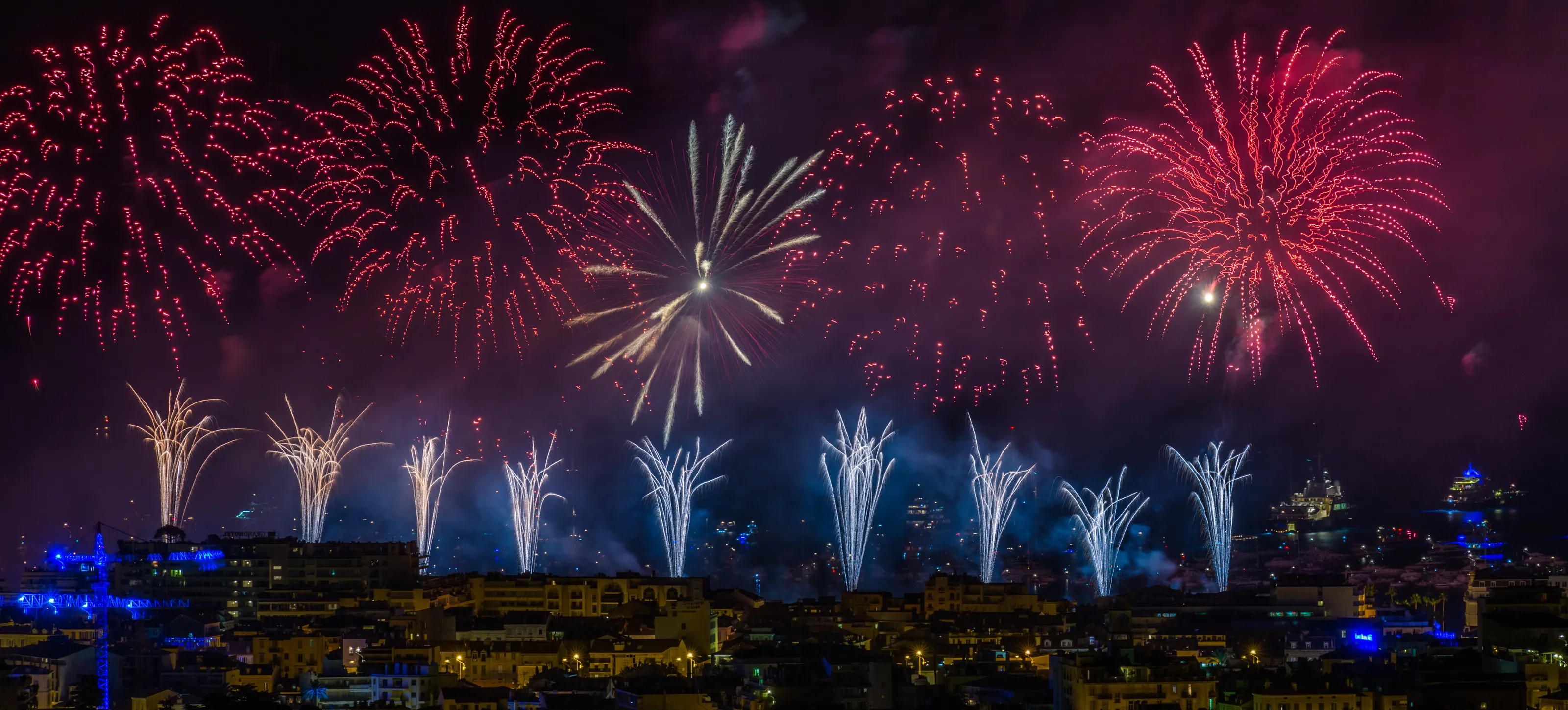 Cannes Festival d'Art Pyrotechnique