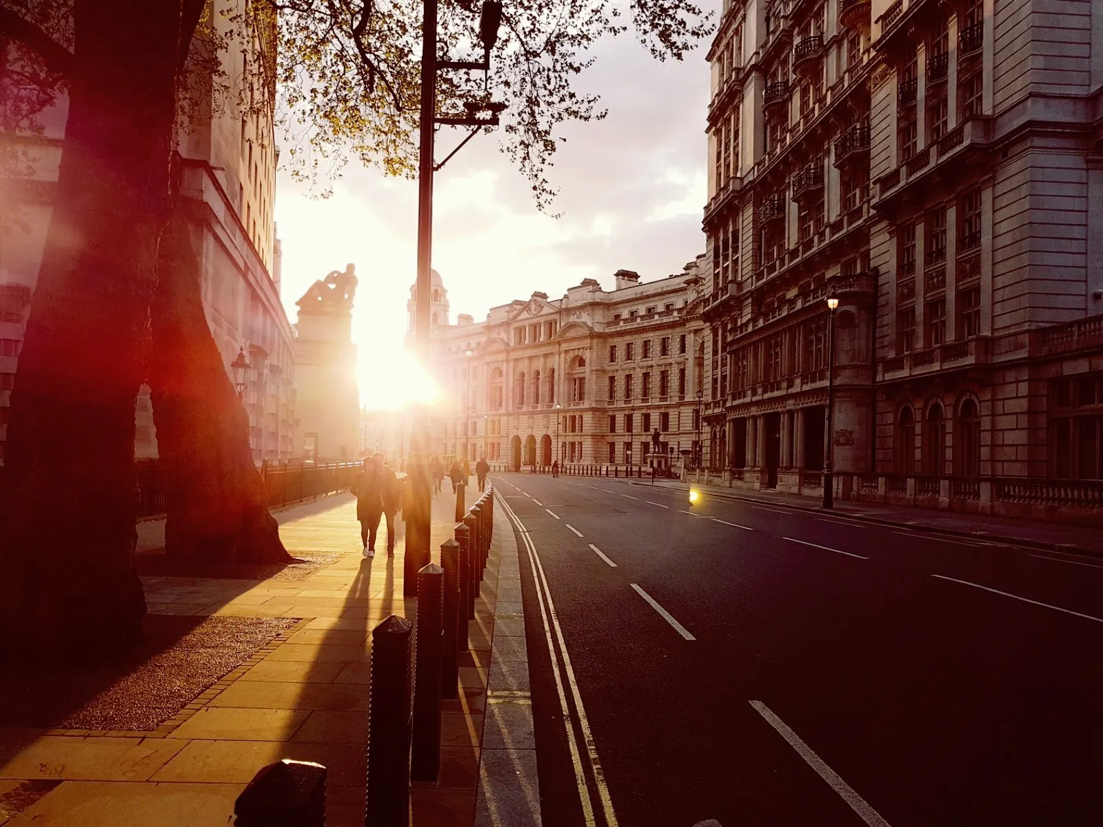 london glow