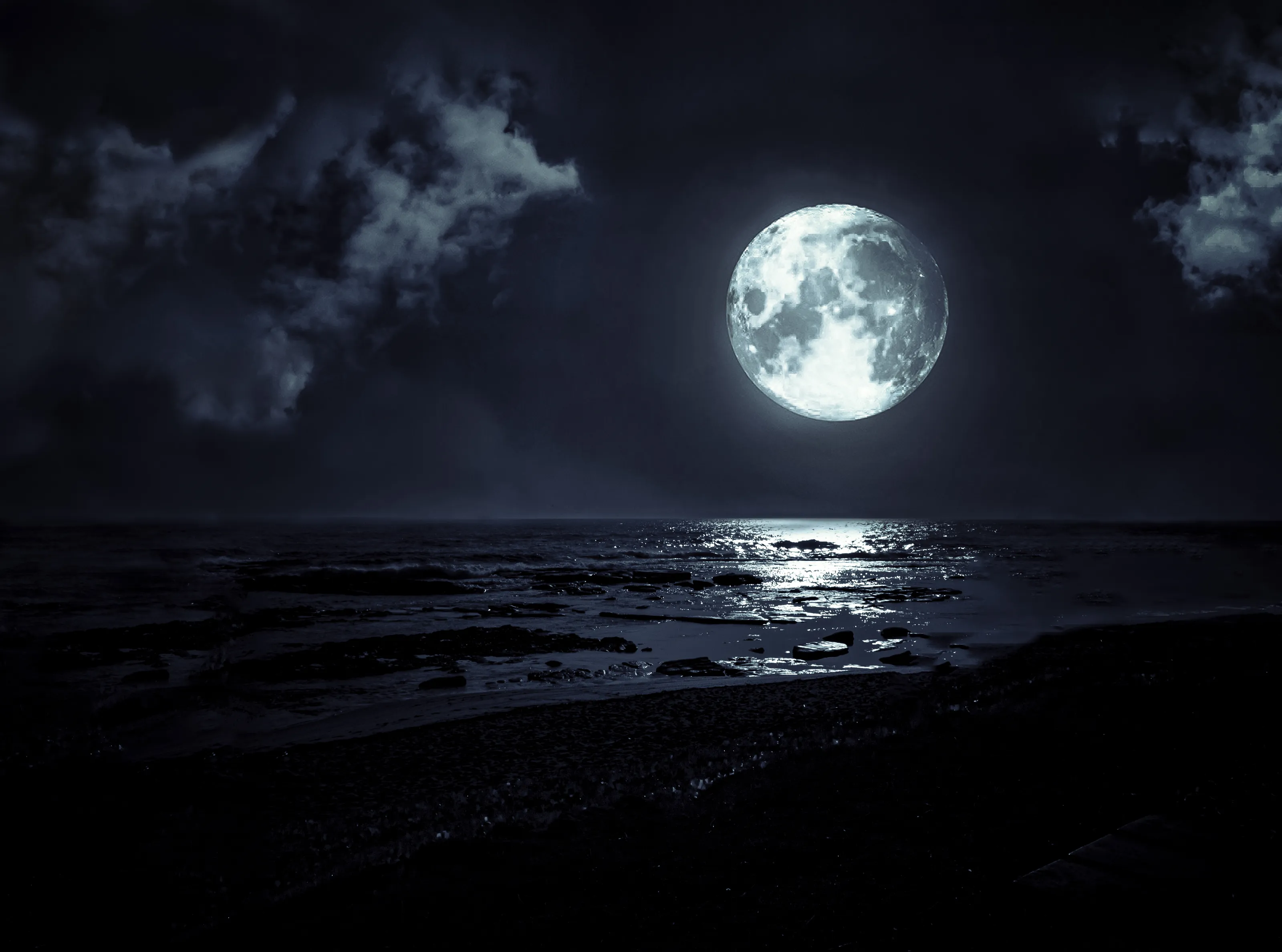The Full Moon (in Colour)