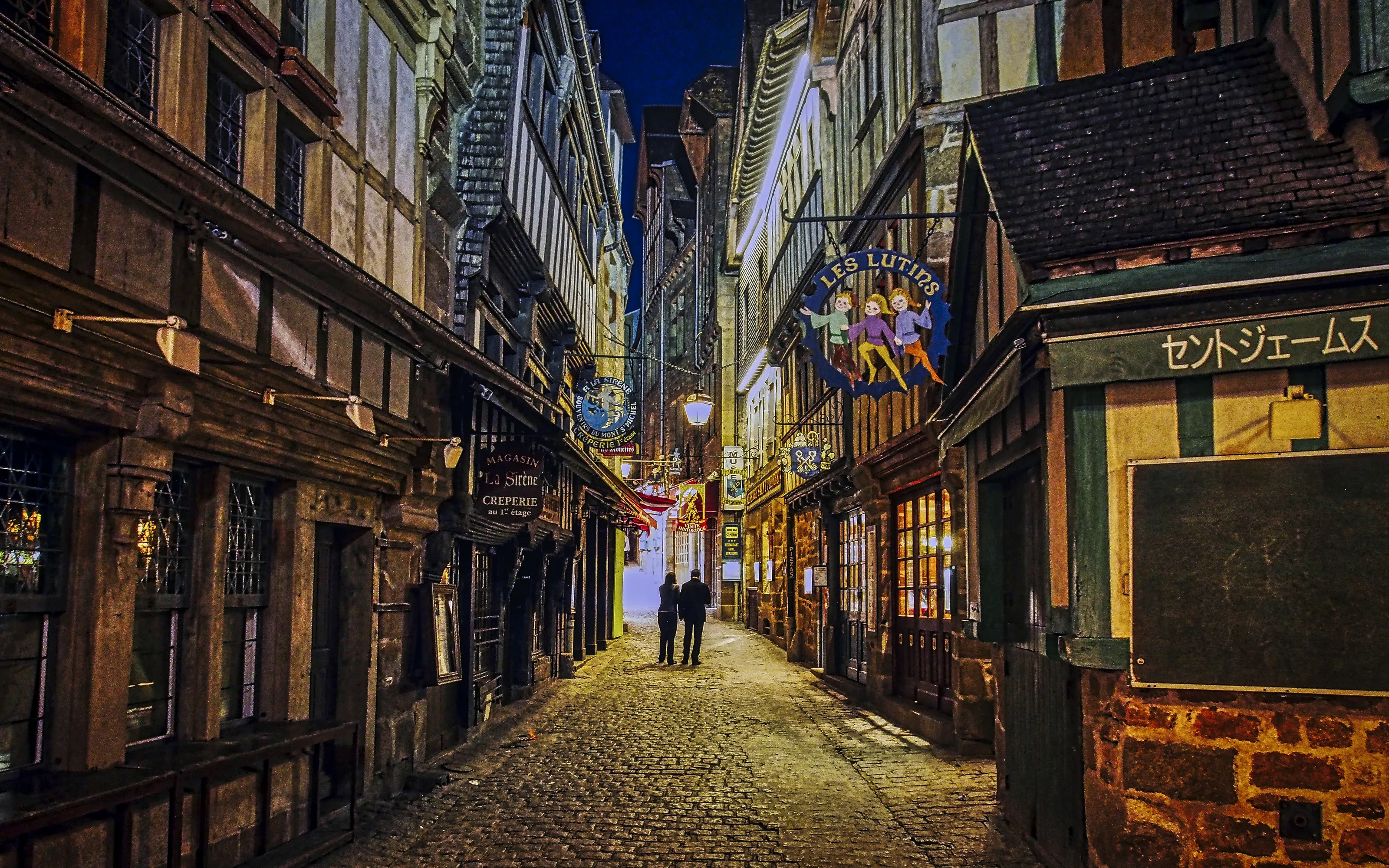 Walking the City at Night