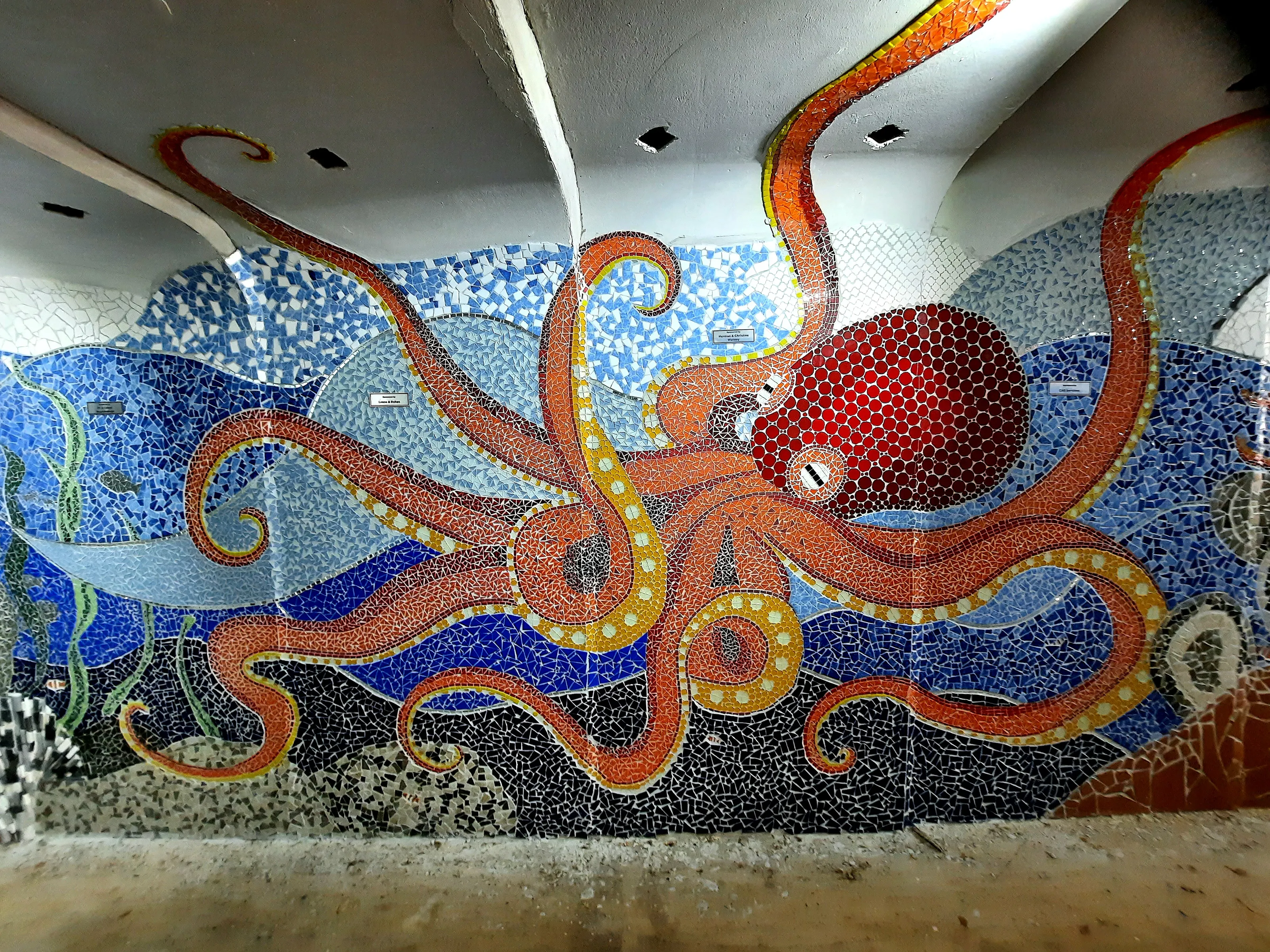 Scenes with Colourful Mosaics