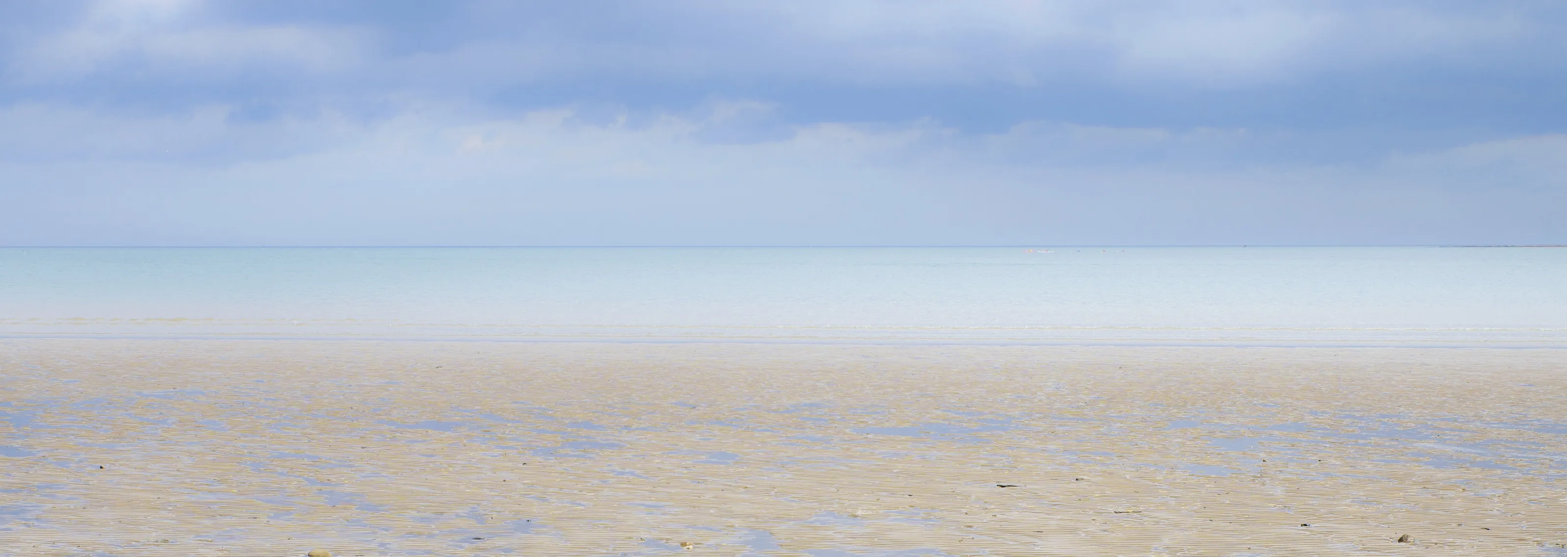 Minimalist seascapes