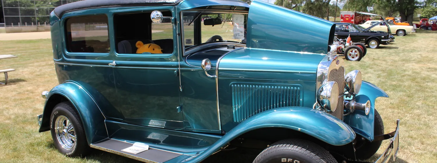 Hot Rods and Paint Jobs - Customized vehicles