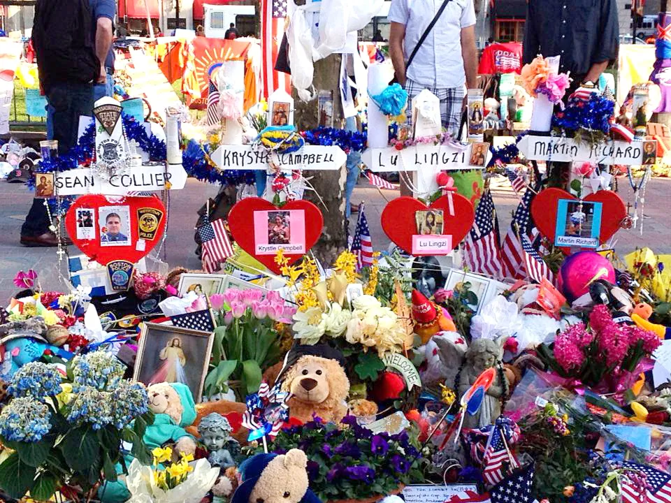 Memorials, Honorings, and Remembrances