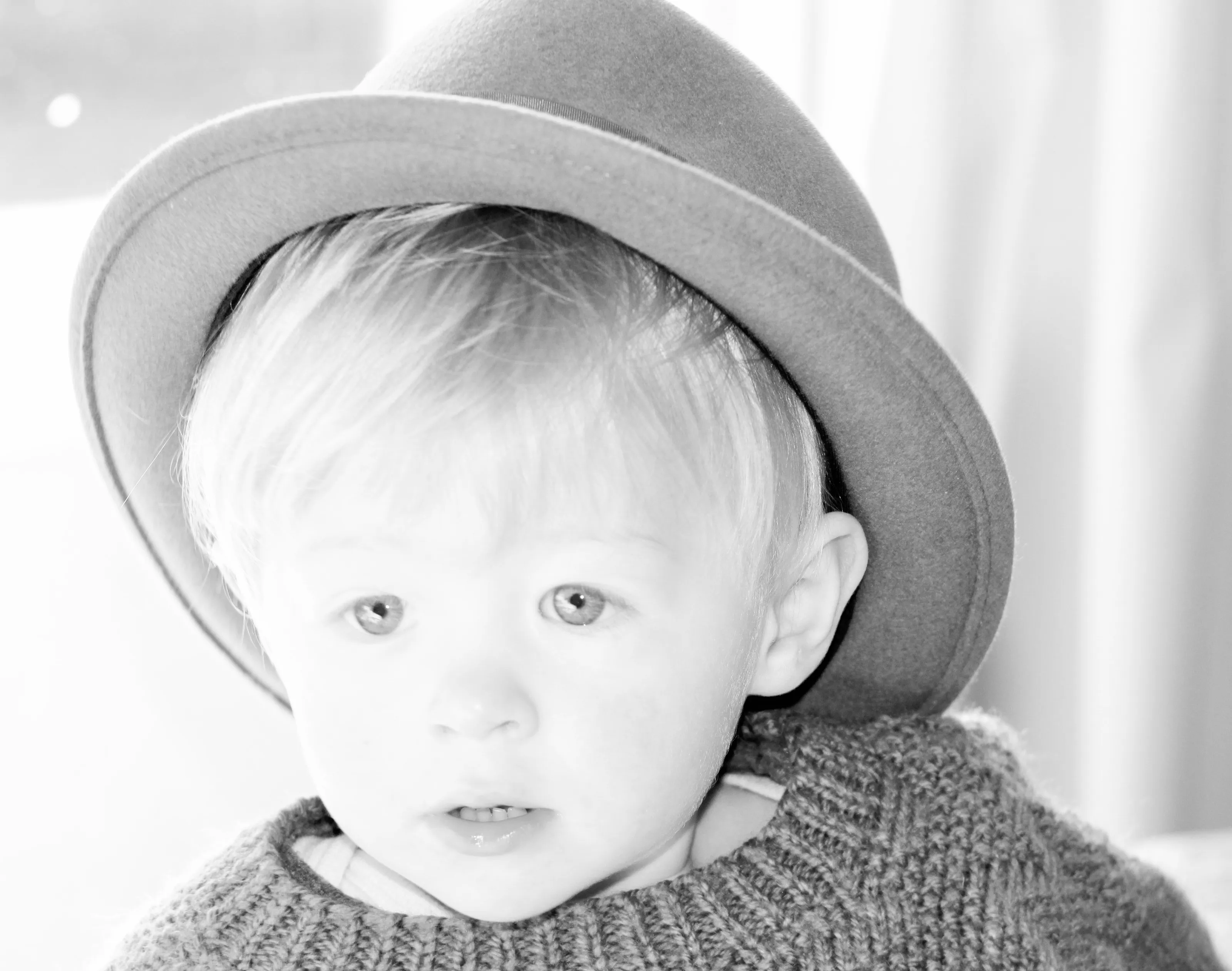 Children wearing hats