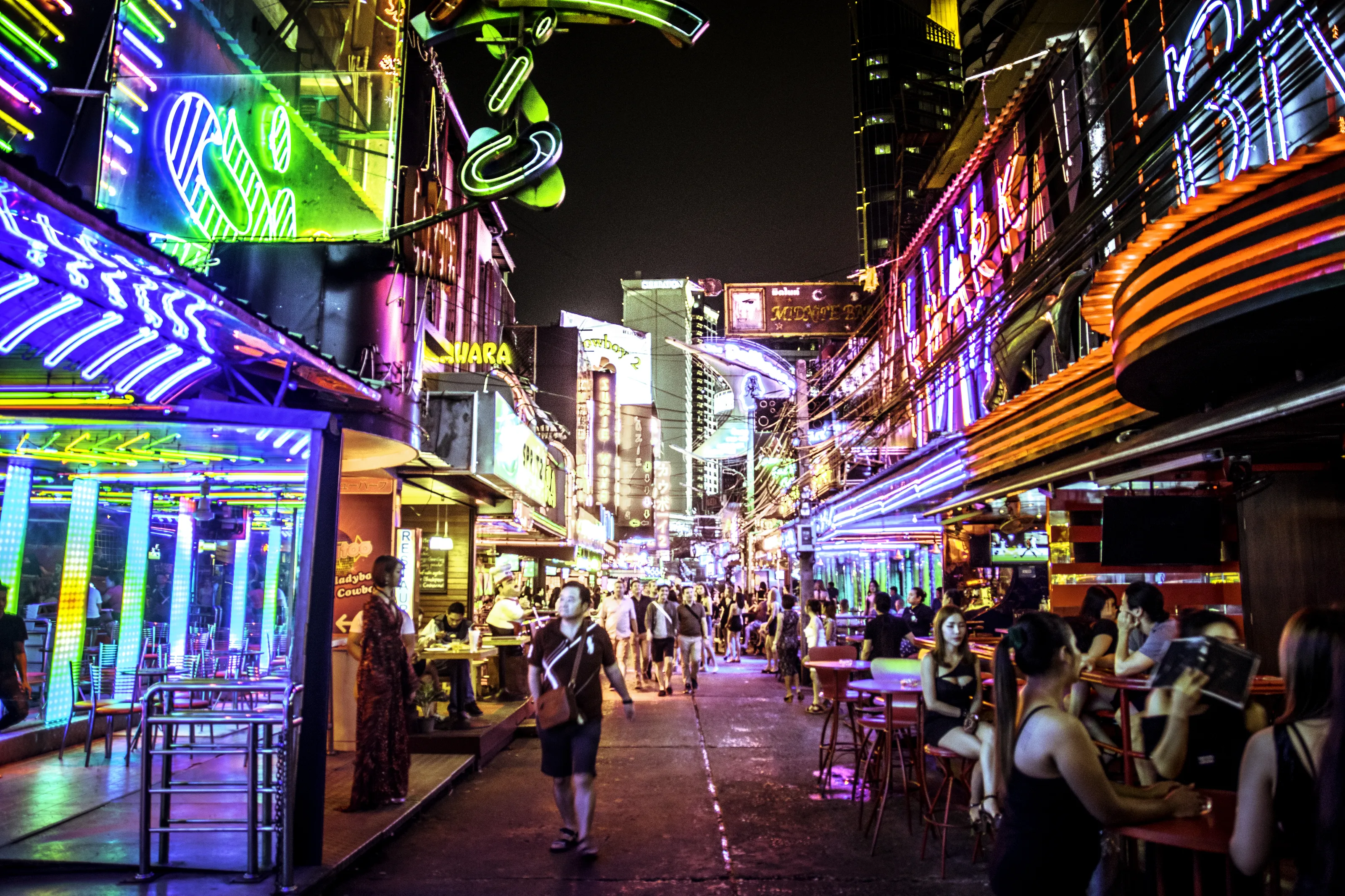 Neon night life