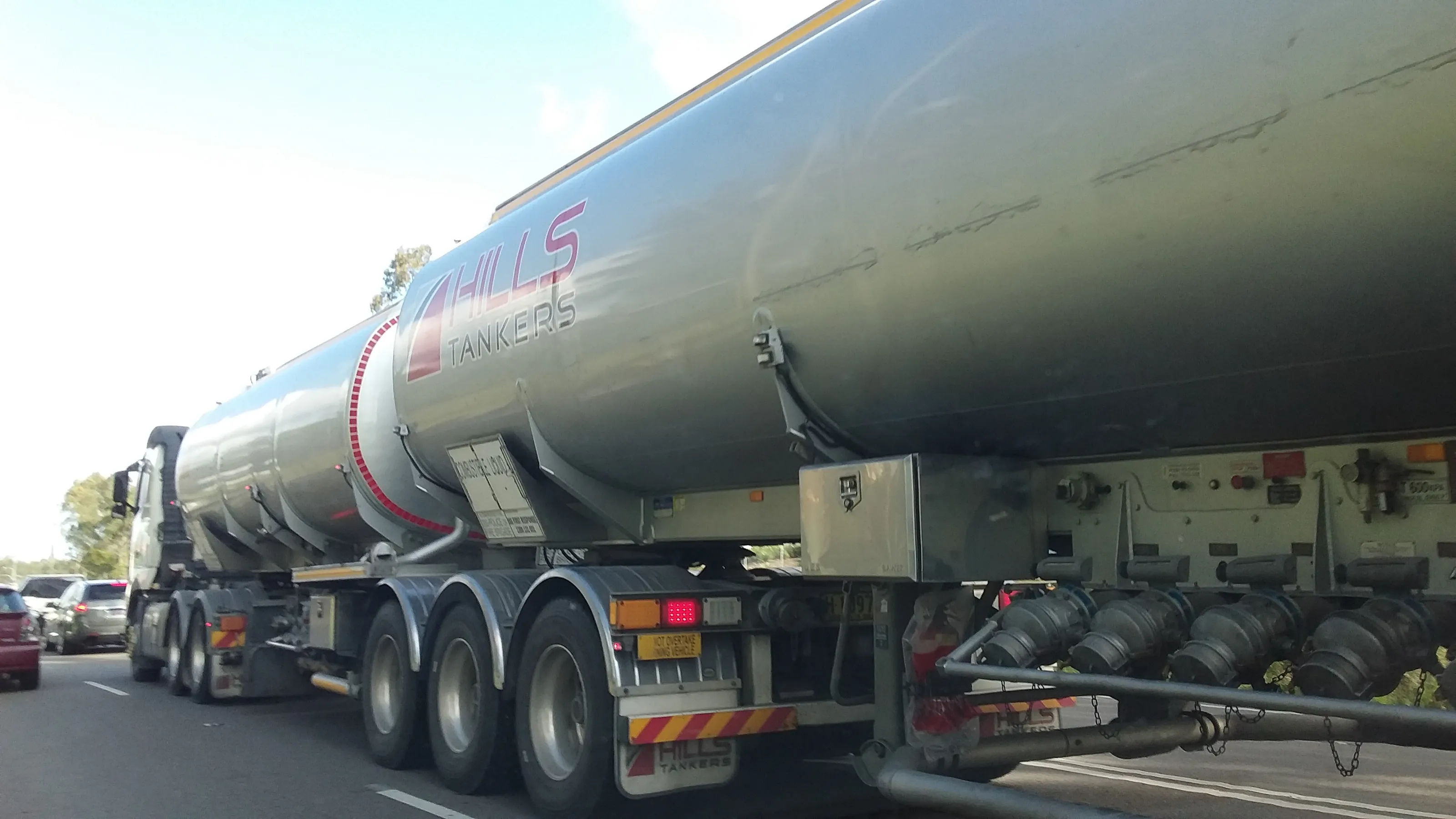 Long & heavy vehicles