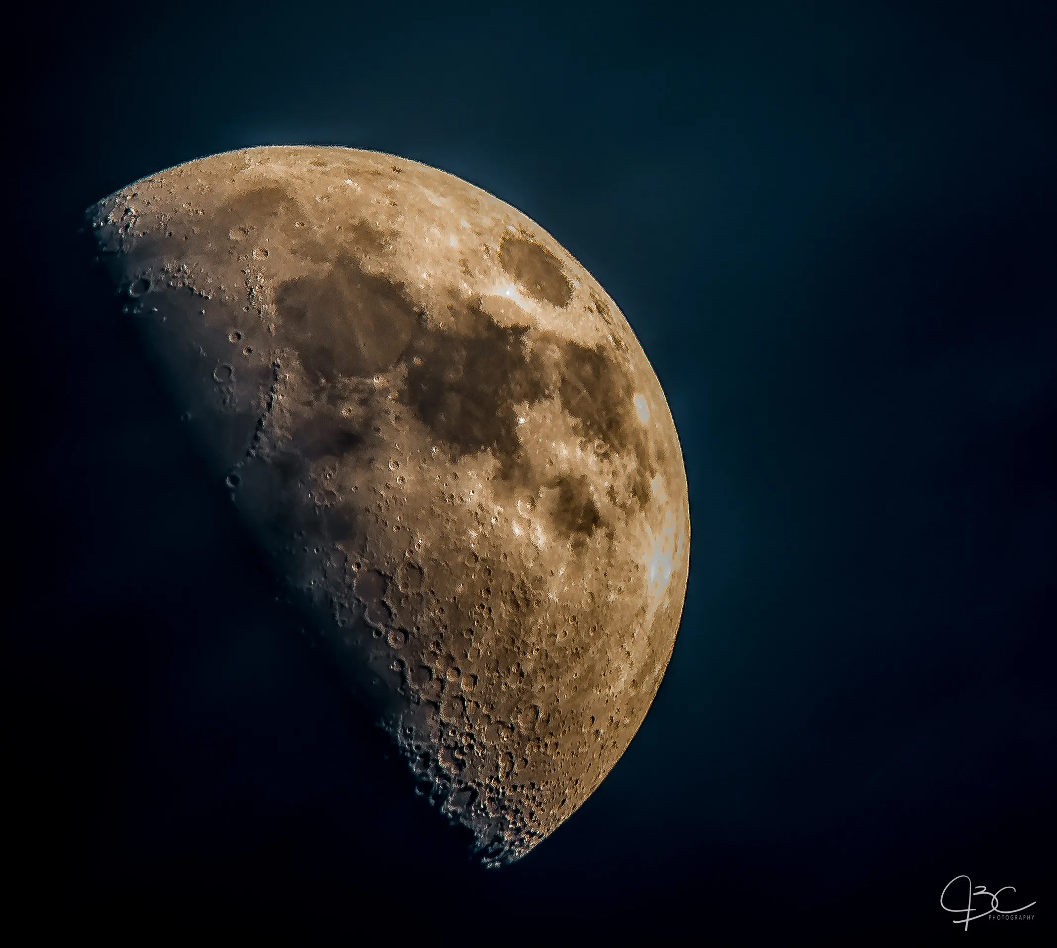 Shoot the moon