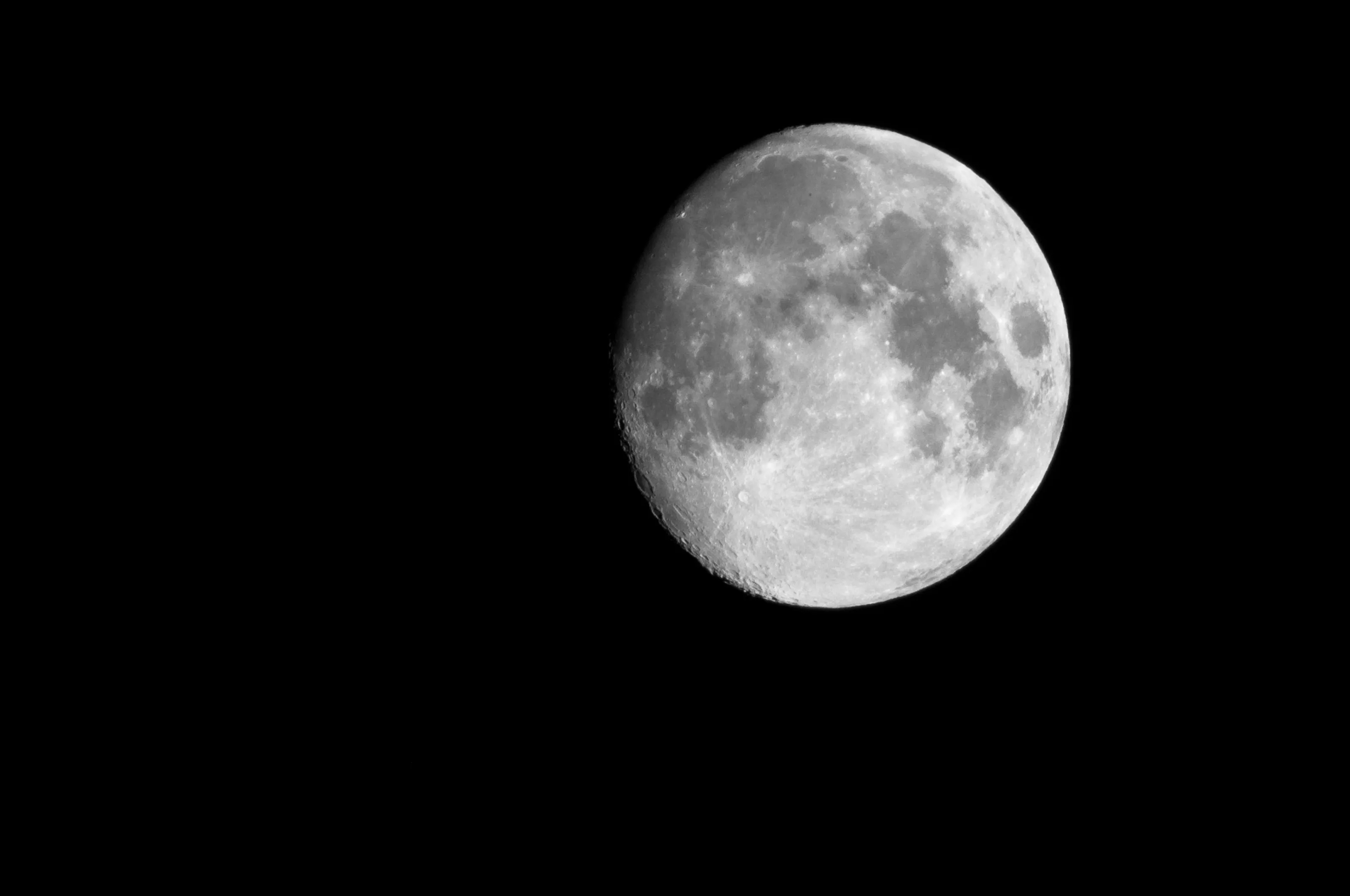 Shoot the Moon