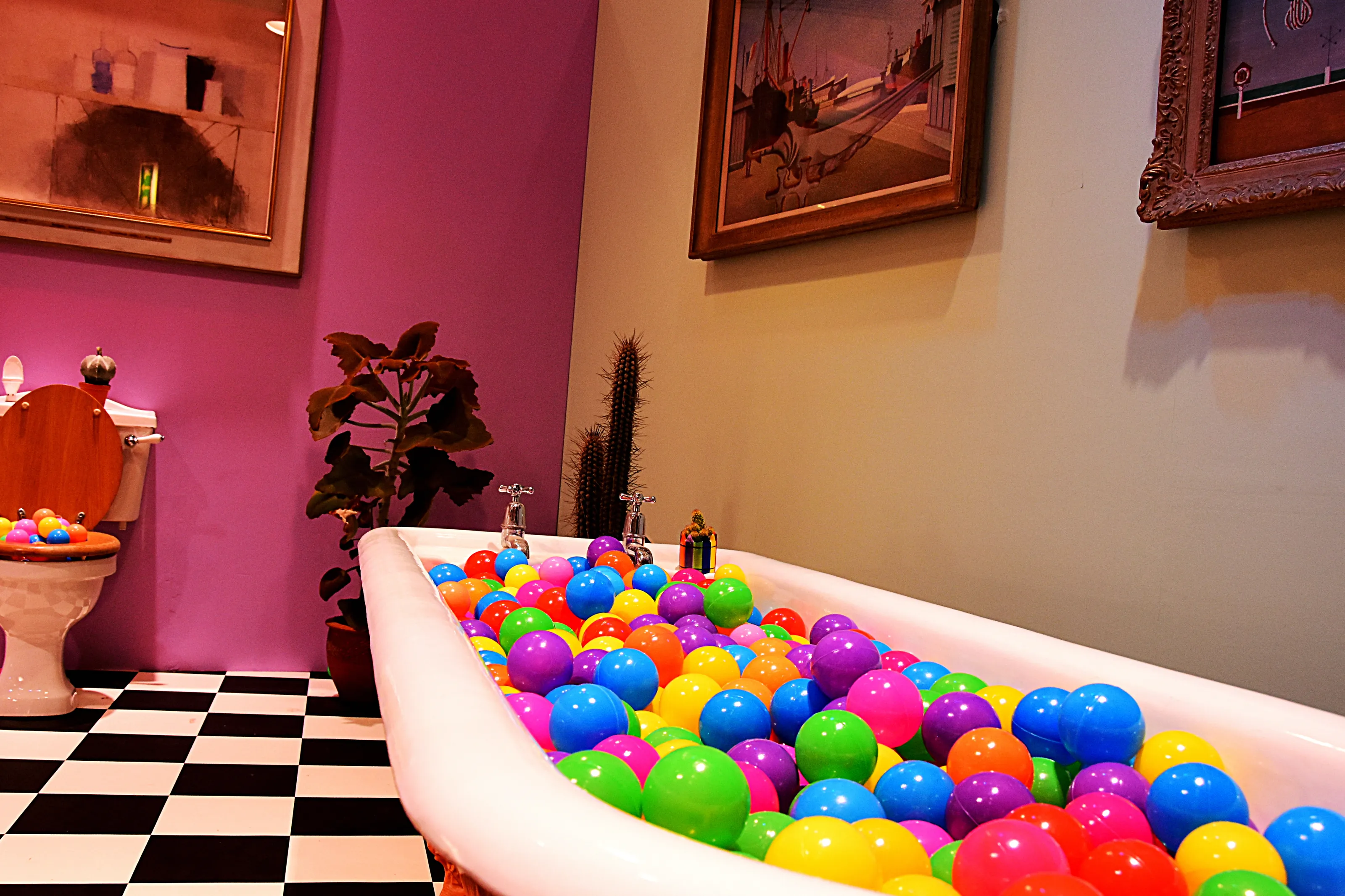 Colourful balls