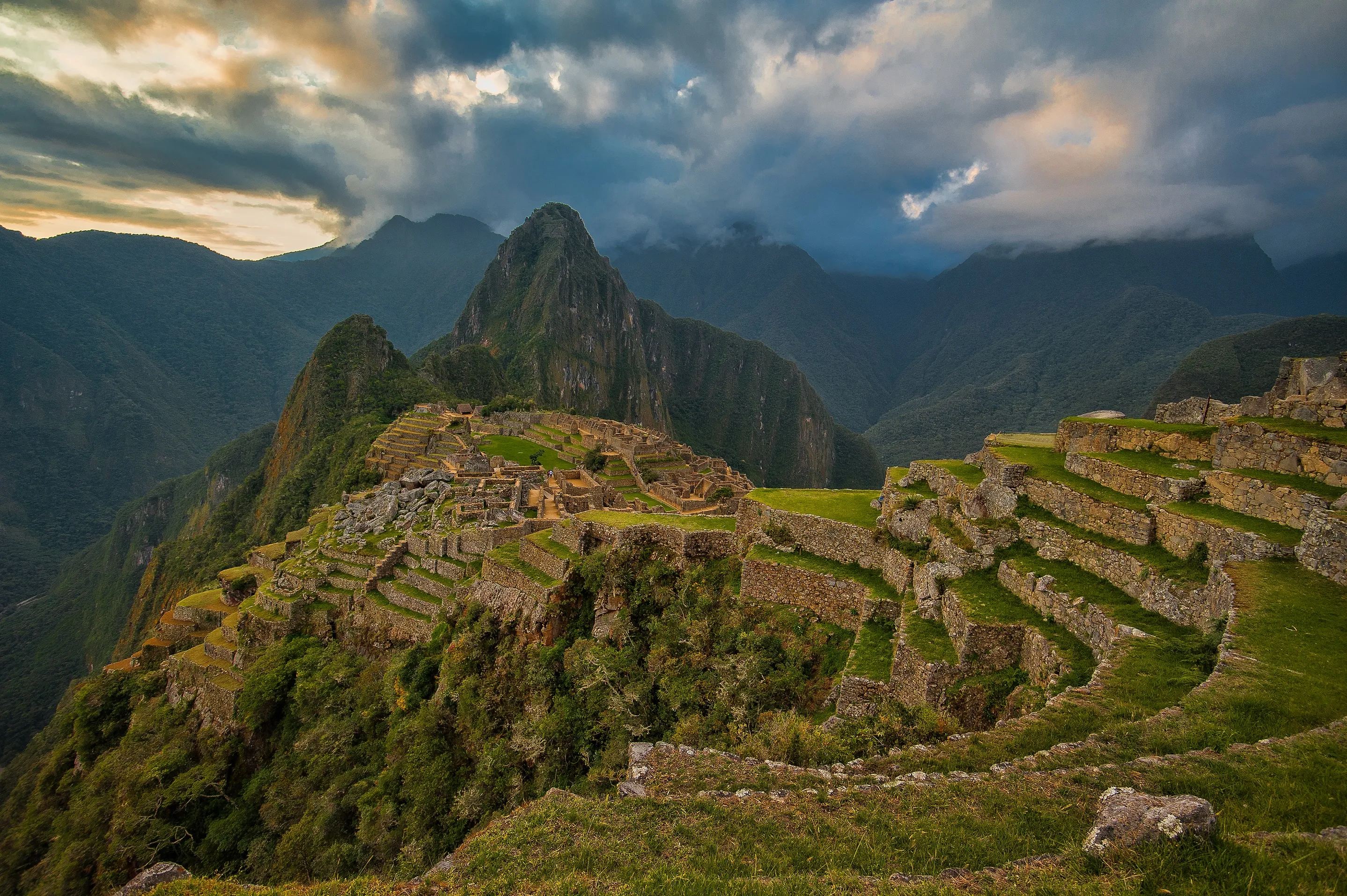 Pyramids and ancient cities