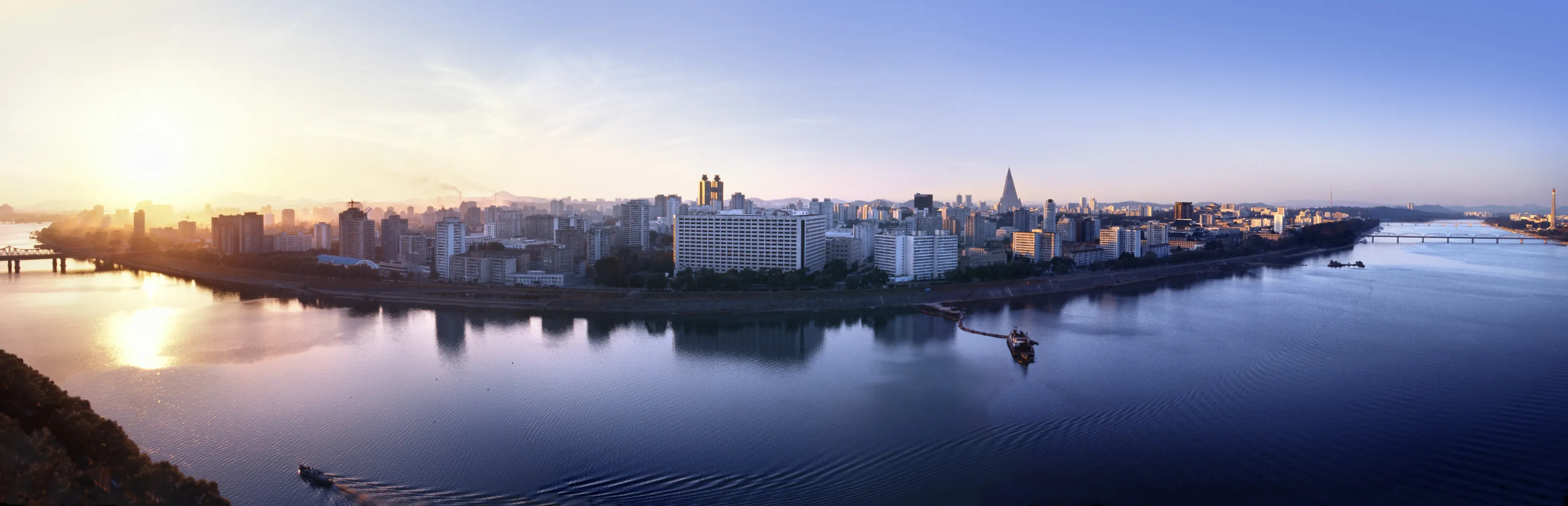 Panoramic Landscapes and Seascapes