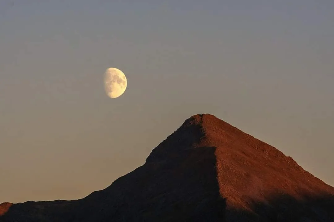 Landscapes with the Moon