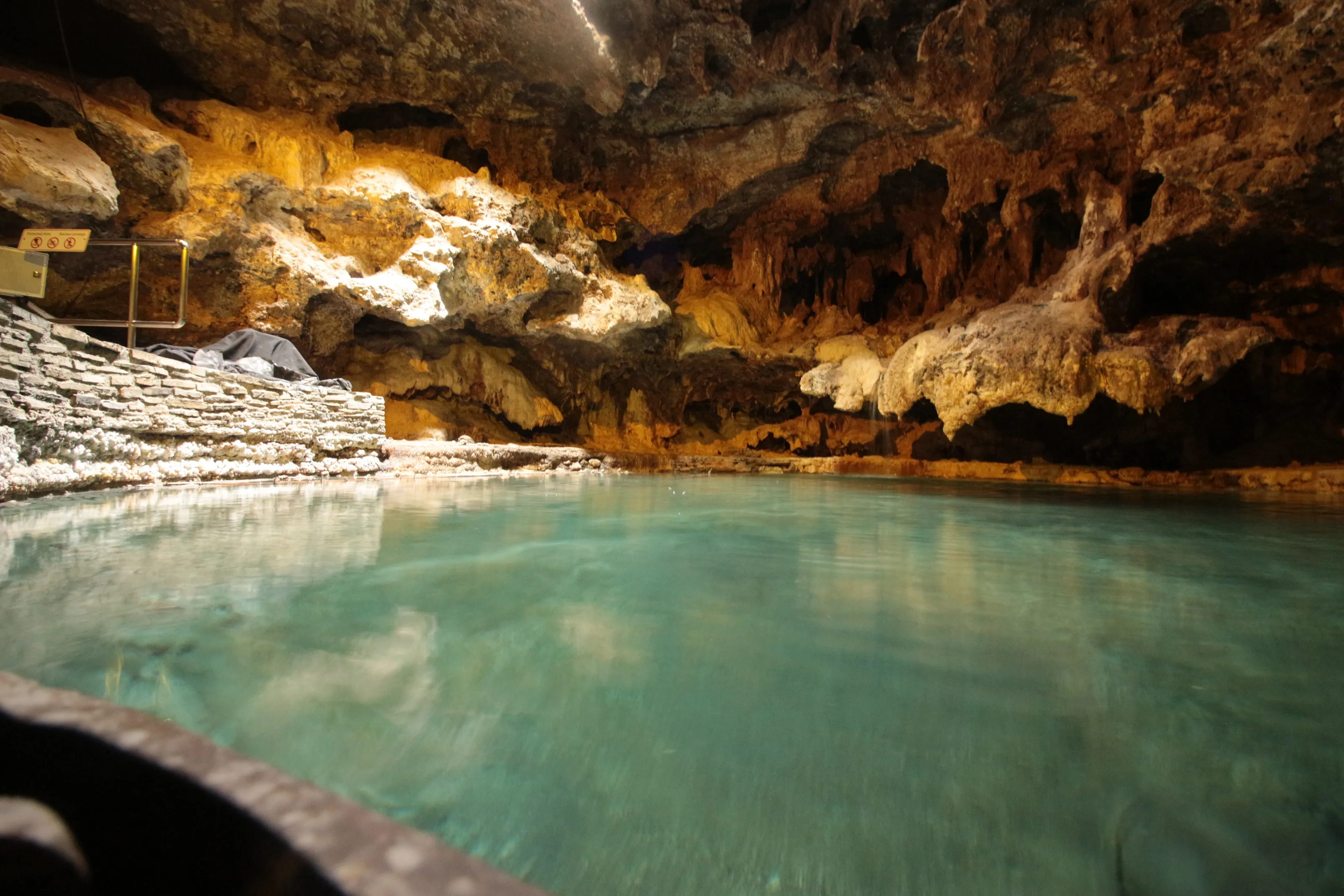 Underground Rock Formations in Colour