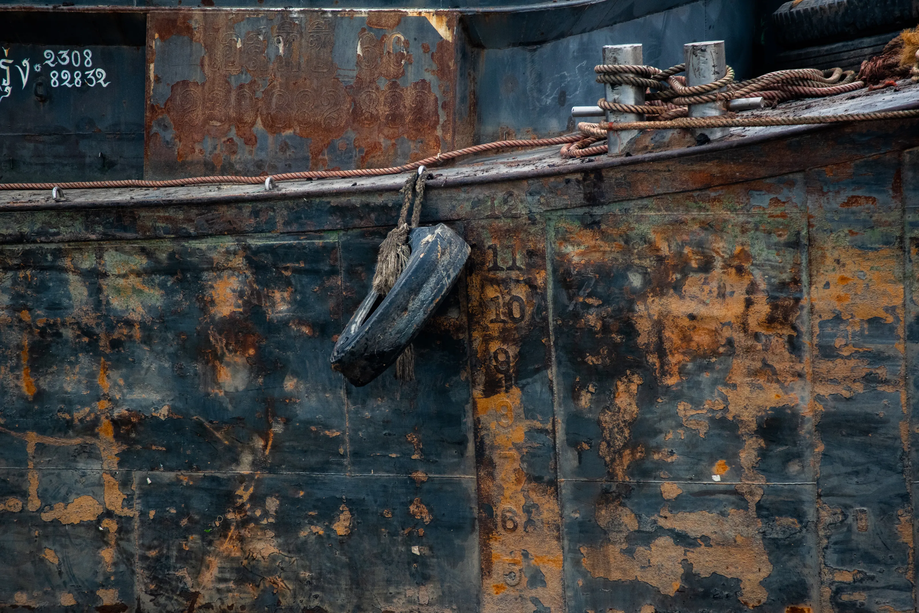 Rusty Objects in Colour