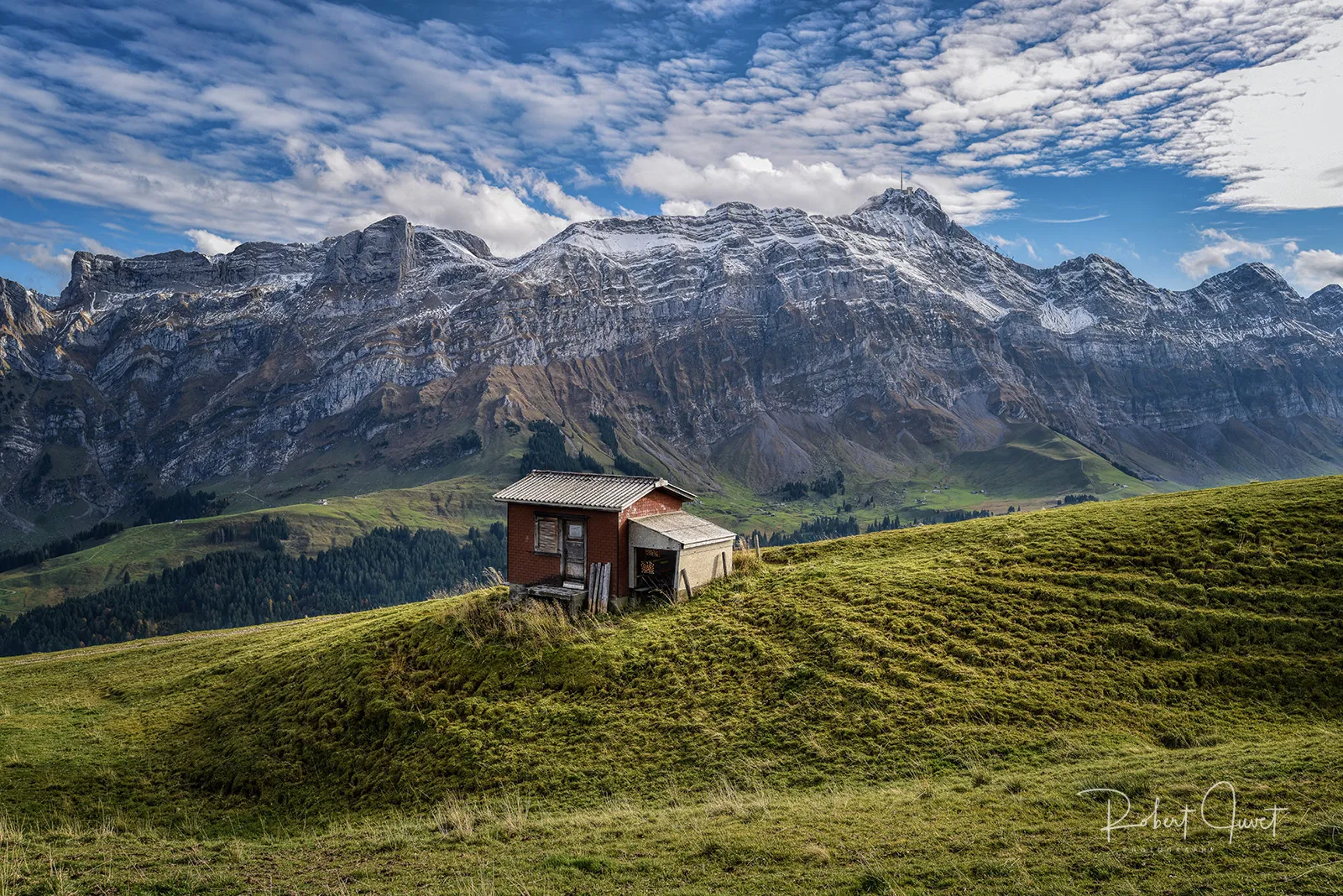 Landscapes with a Single Building