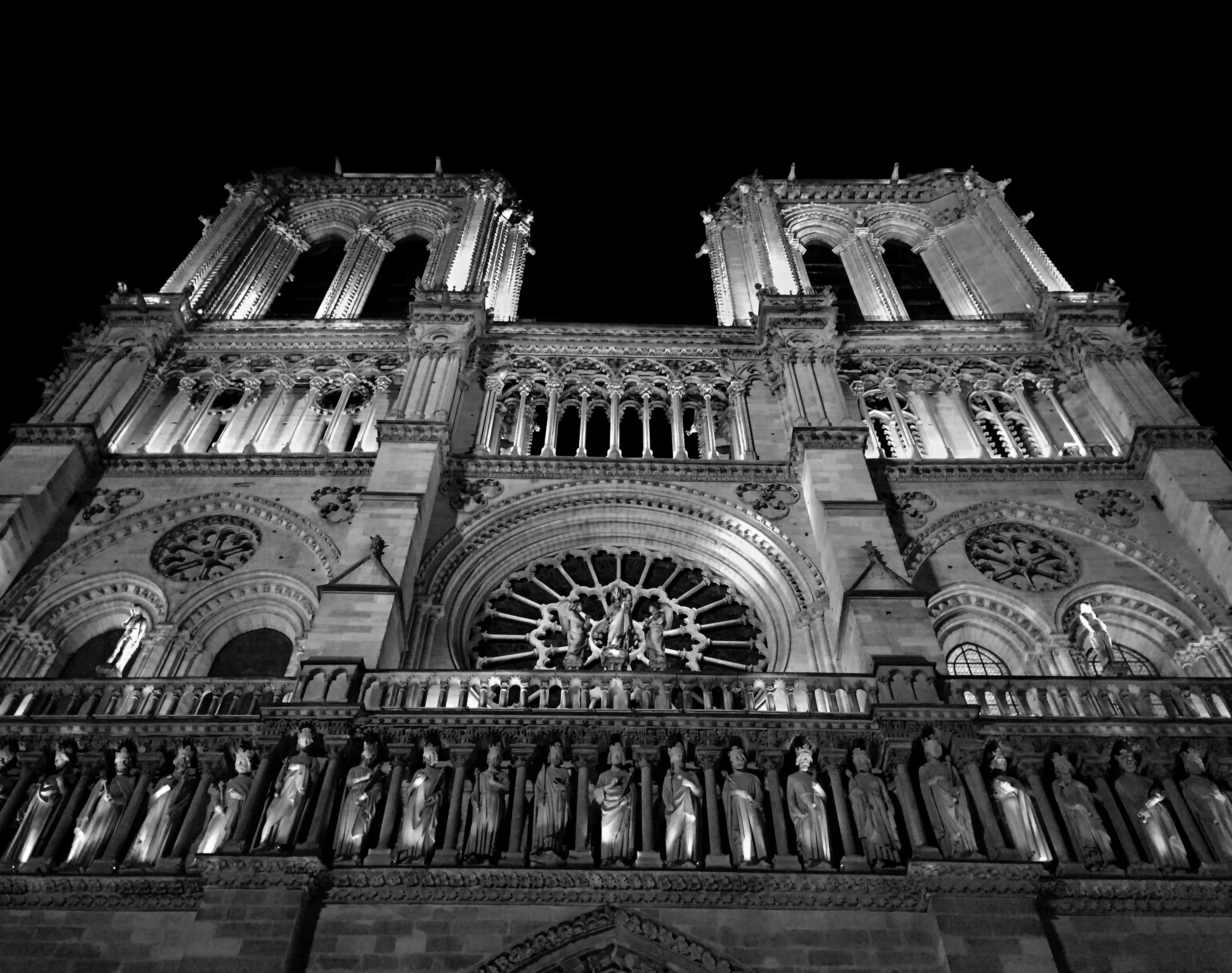 Black and White Architecture (dominated by black)