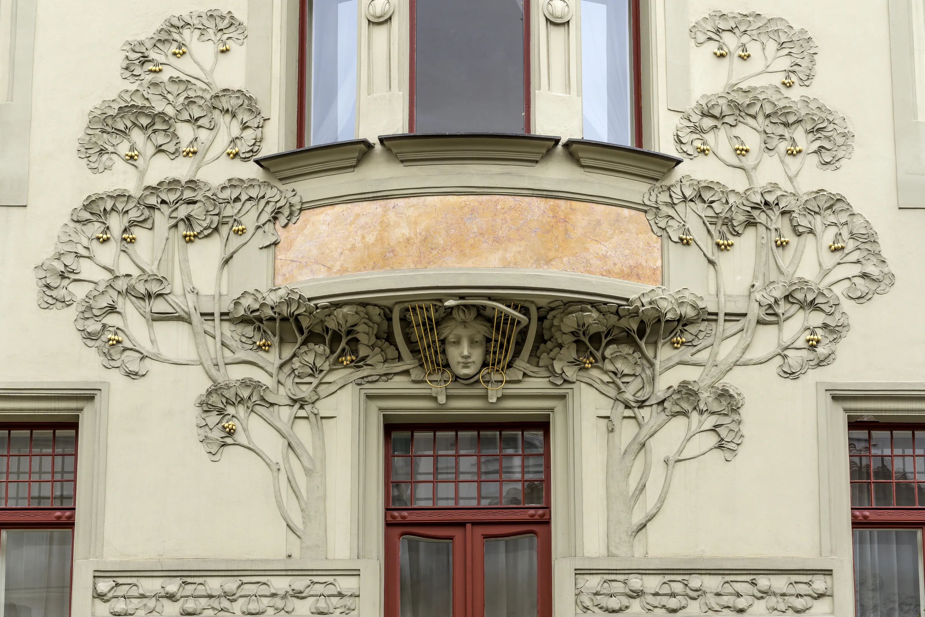 Art Nouveau