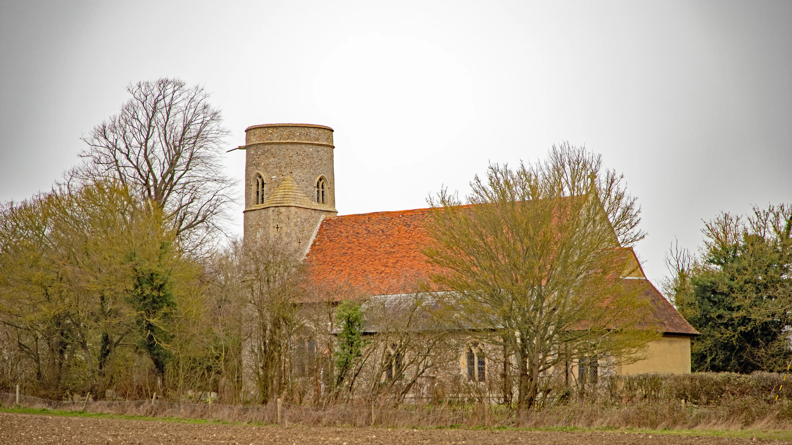 Churches with a Round Tower