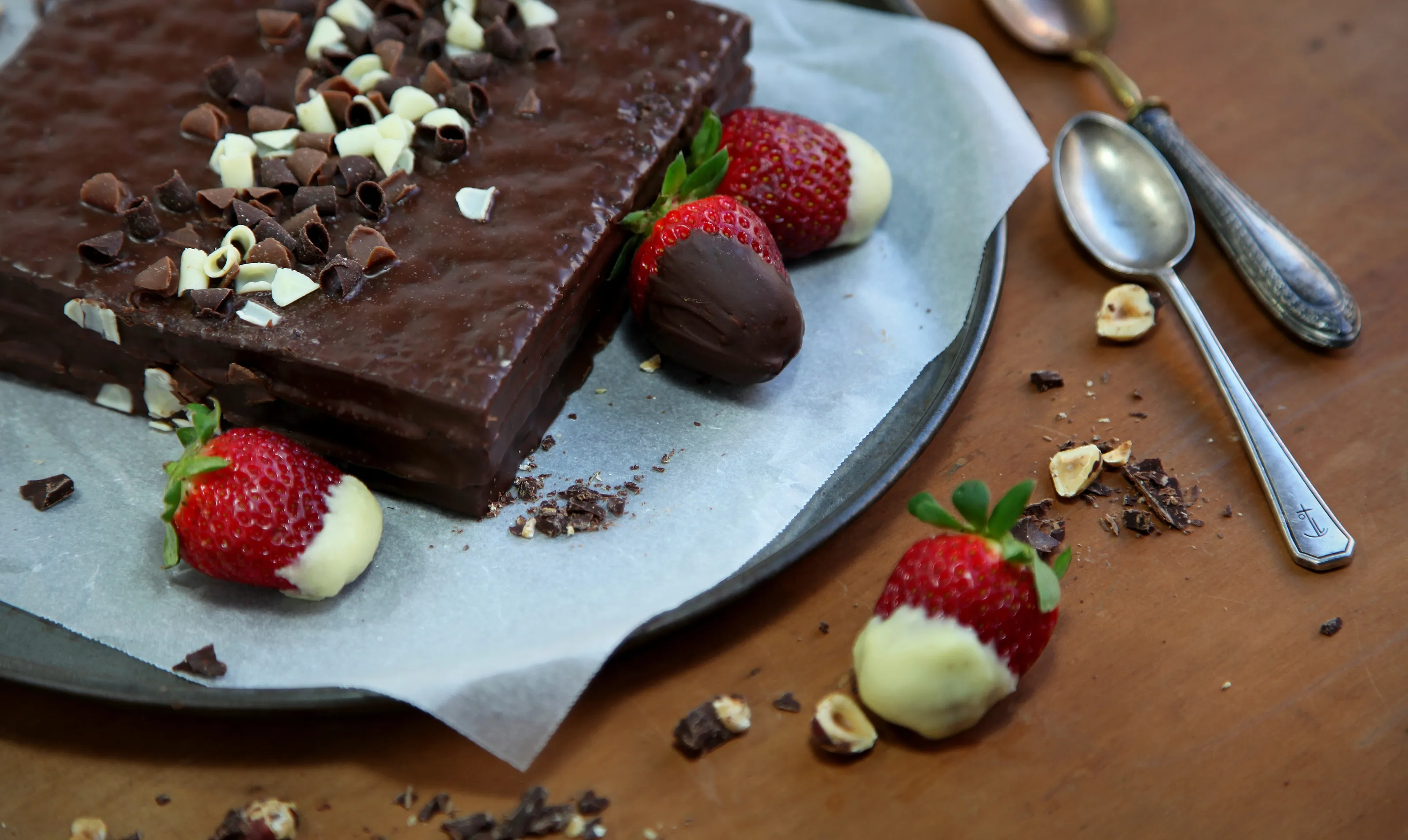 Cakes and desserts