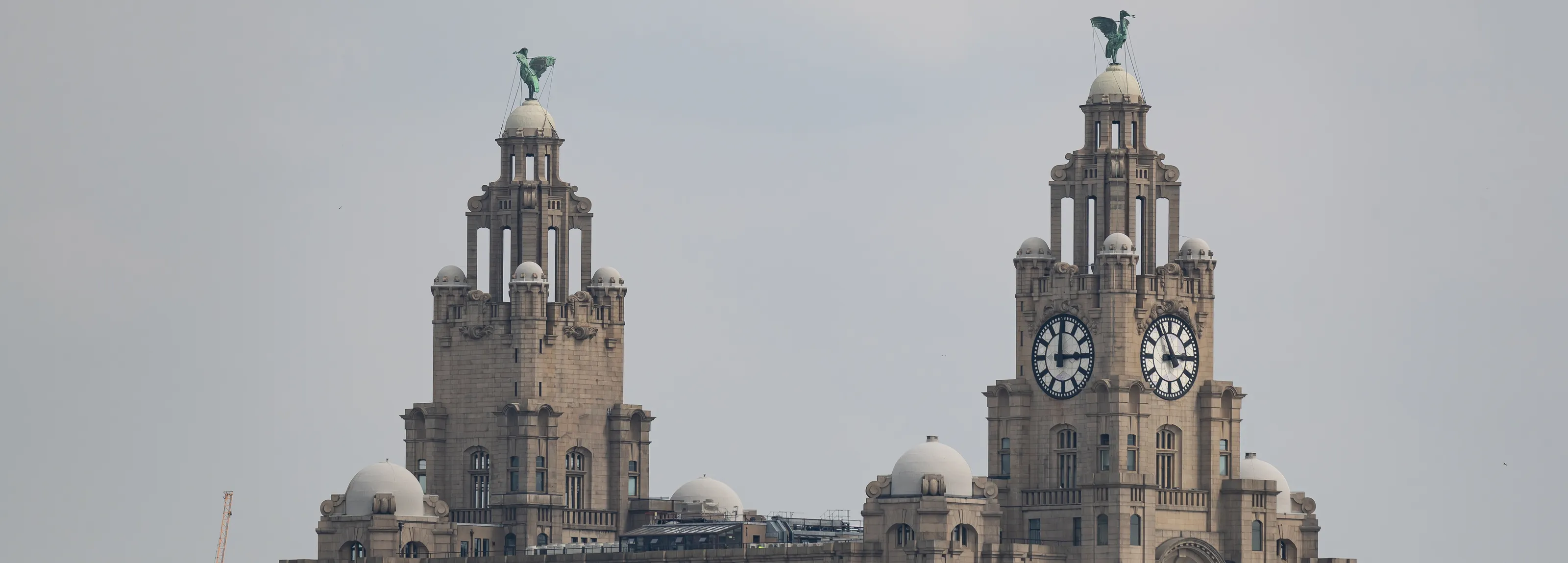 Buildings With Clocks On The Outside