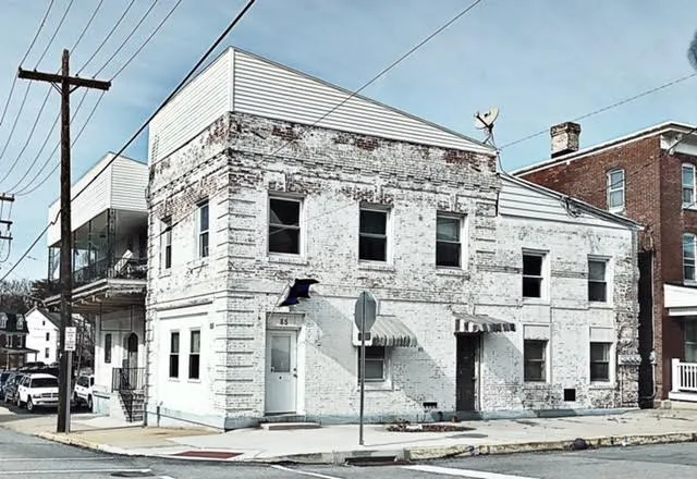 White Houses And Buldings (in colour)